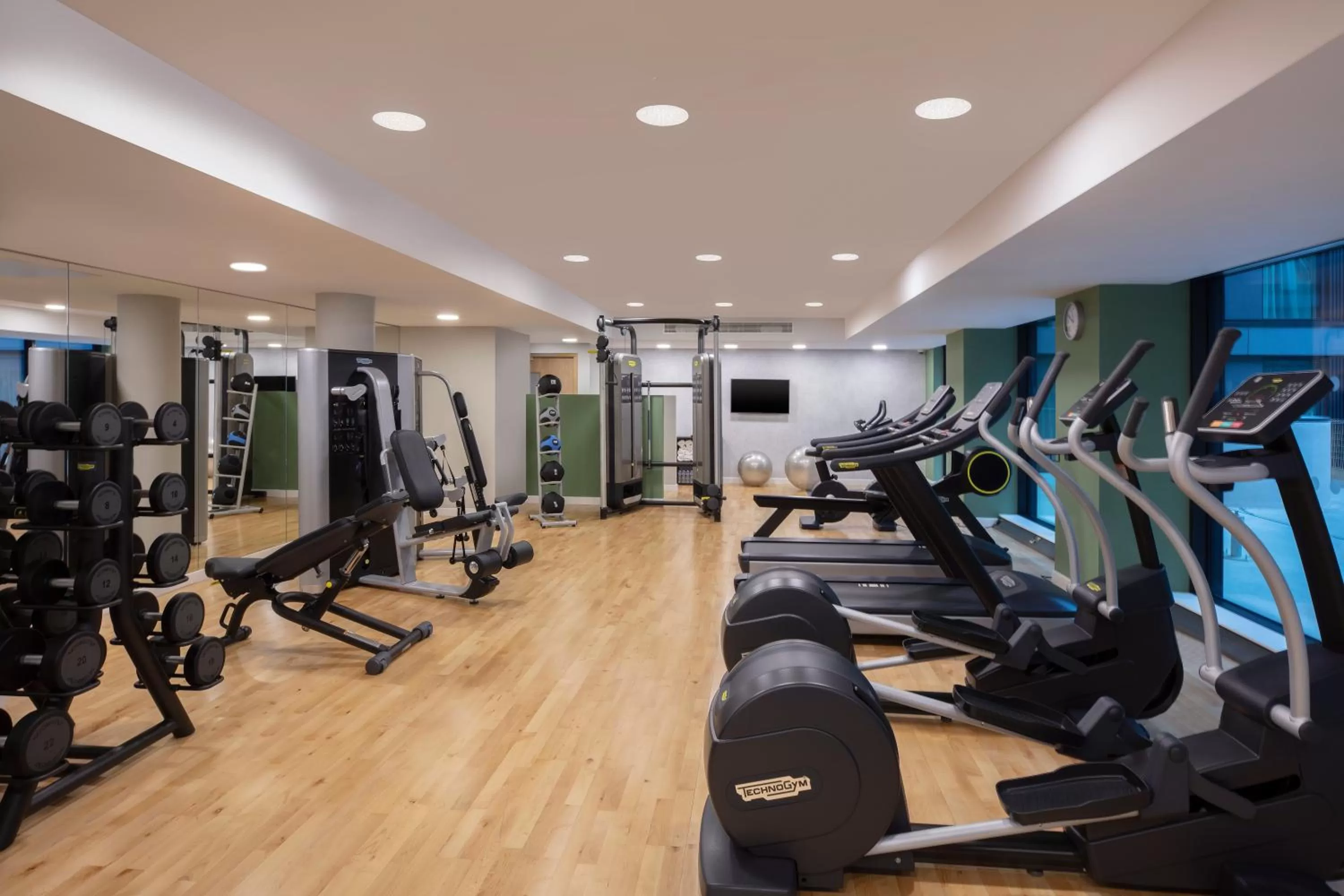 Fitness centre/facilities in Staybridge Suites London Heathrow - Bath Road, an IHG Aparthotel