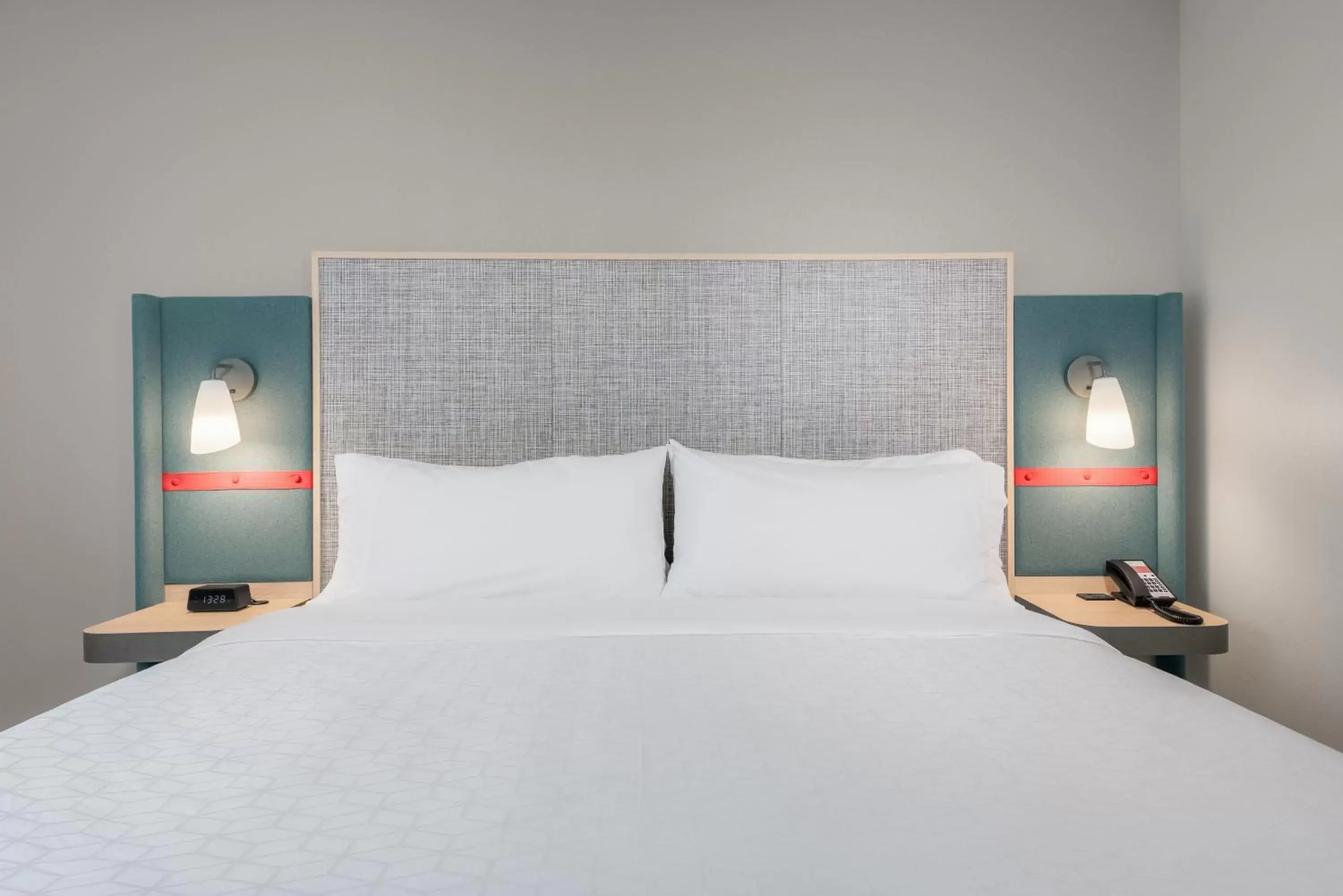 King Room - Hearing Accessible - Non-Smoking in avid hotel Nashville - Lebanon an IHG Hotel King Room - Hearing Accessible - Non-Smoking in avid hotel Nashville - Lebanon an IHG Hotel