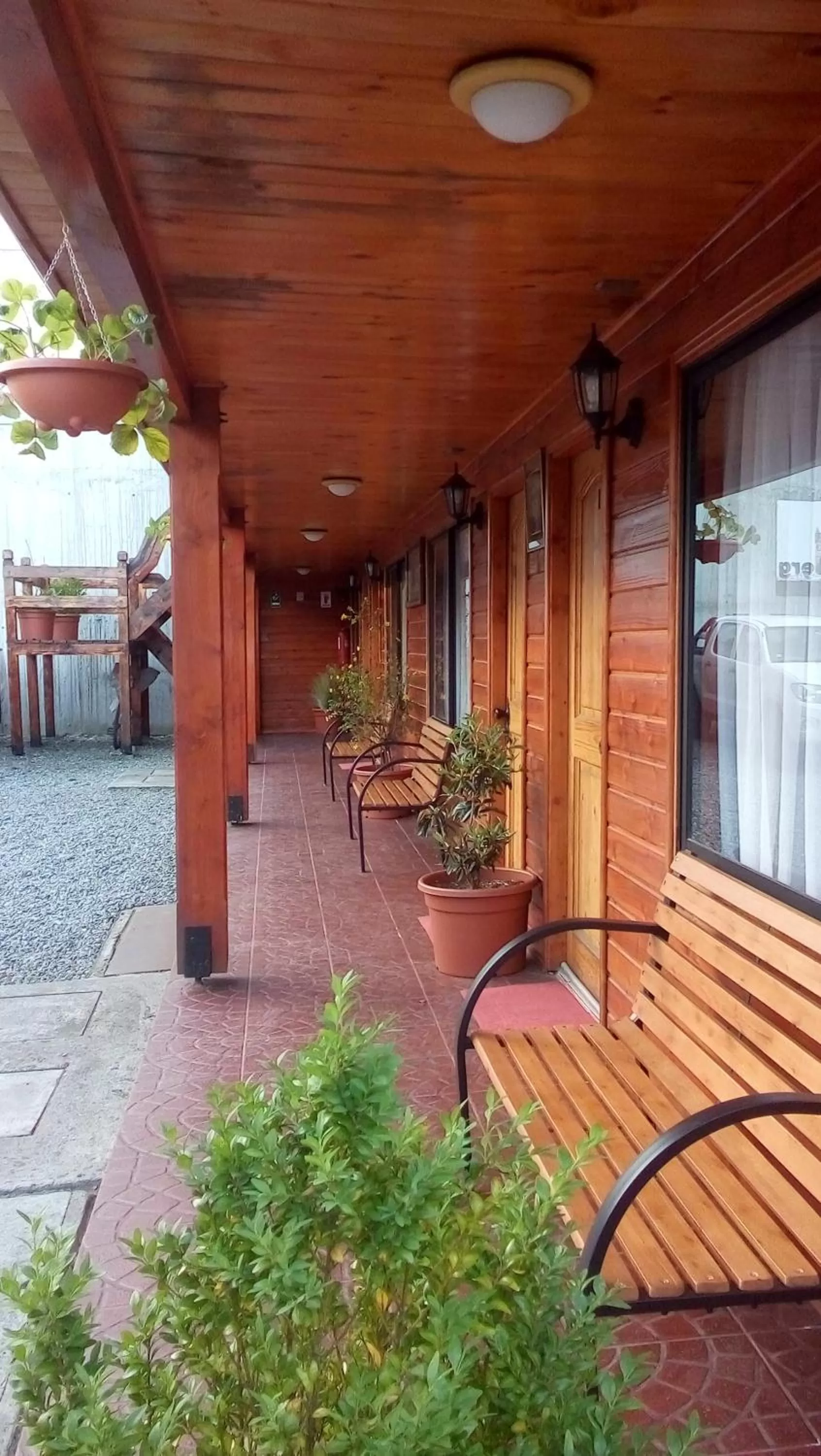 Property building in Apart-Hotel Colonia-Königsberg ESTACIONAMIENTO Deptos Completos Ubicado En El Centro De Valdivia AIRE ACONDICIONADO