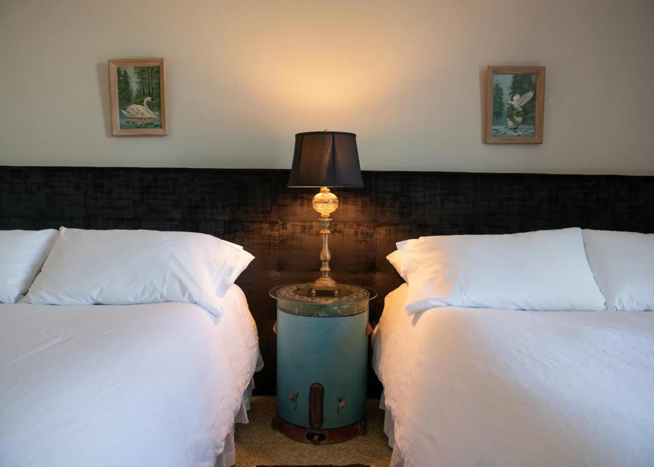 Quadruple Room in Stewart House Hotel Quadruple Room in Stewart House Hotel