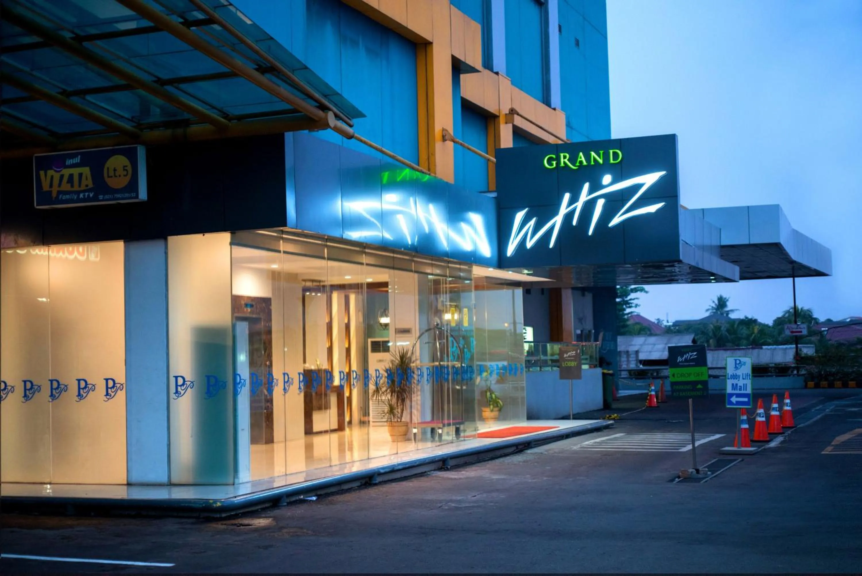 Facade/entrance in Grand Whiz Poins Simatupang Jakarta