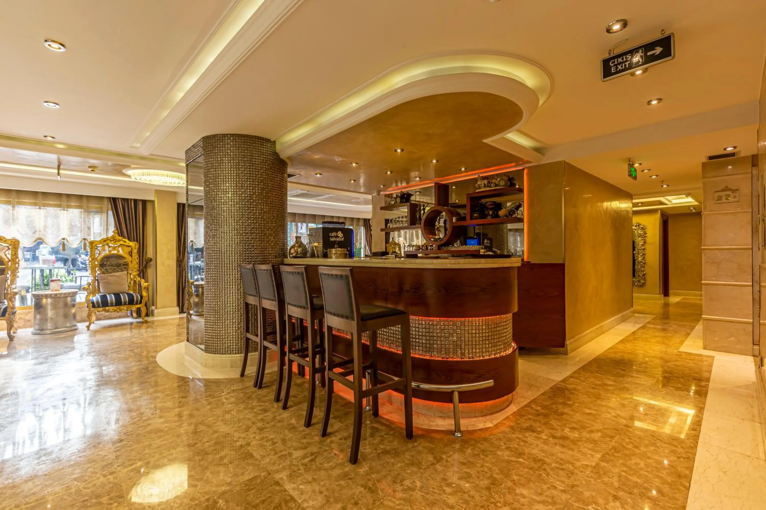 Lobby or reception in Eurostar Old City Hotel & Spa