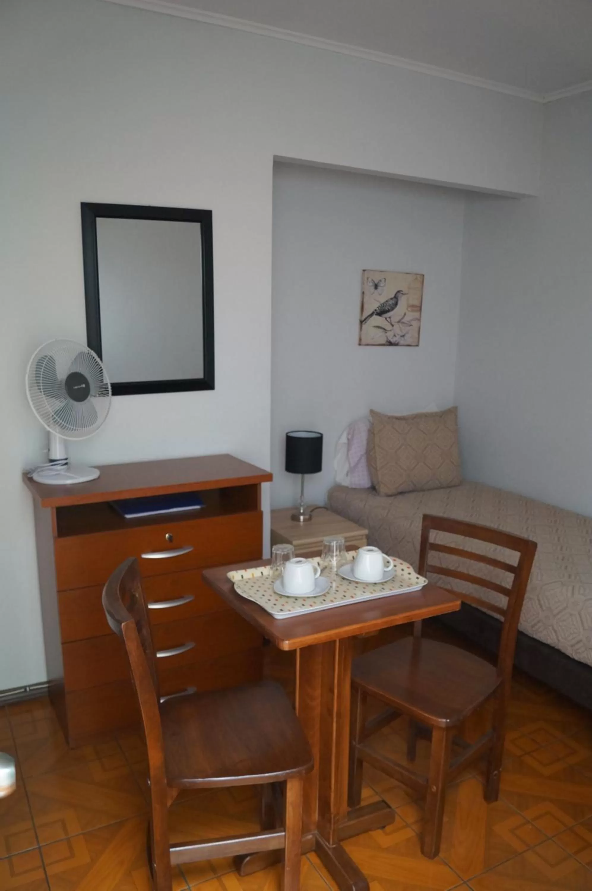 Dining Area in Residencial Universitaria