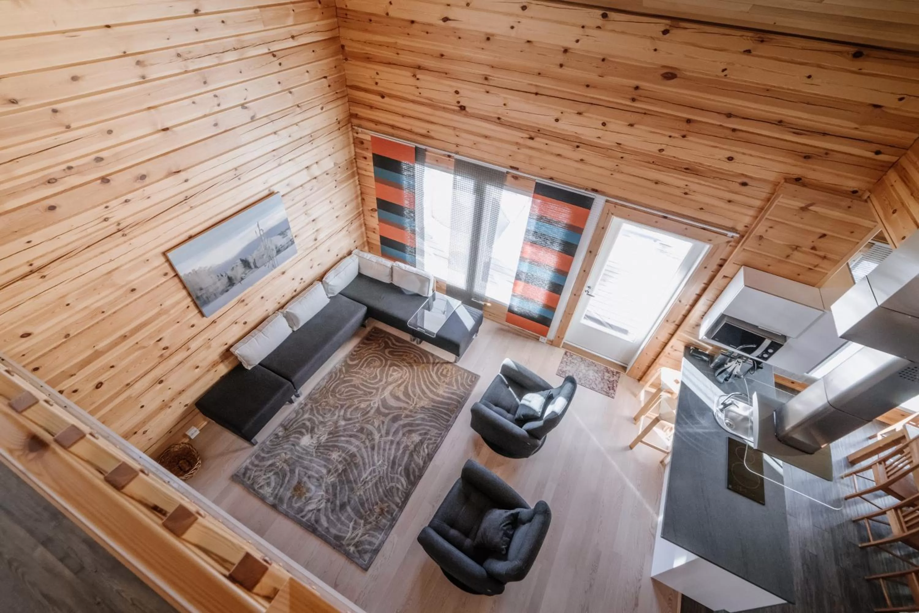 Photo of the whole room in Tiittalan Kartano