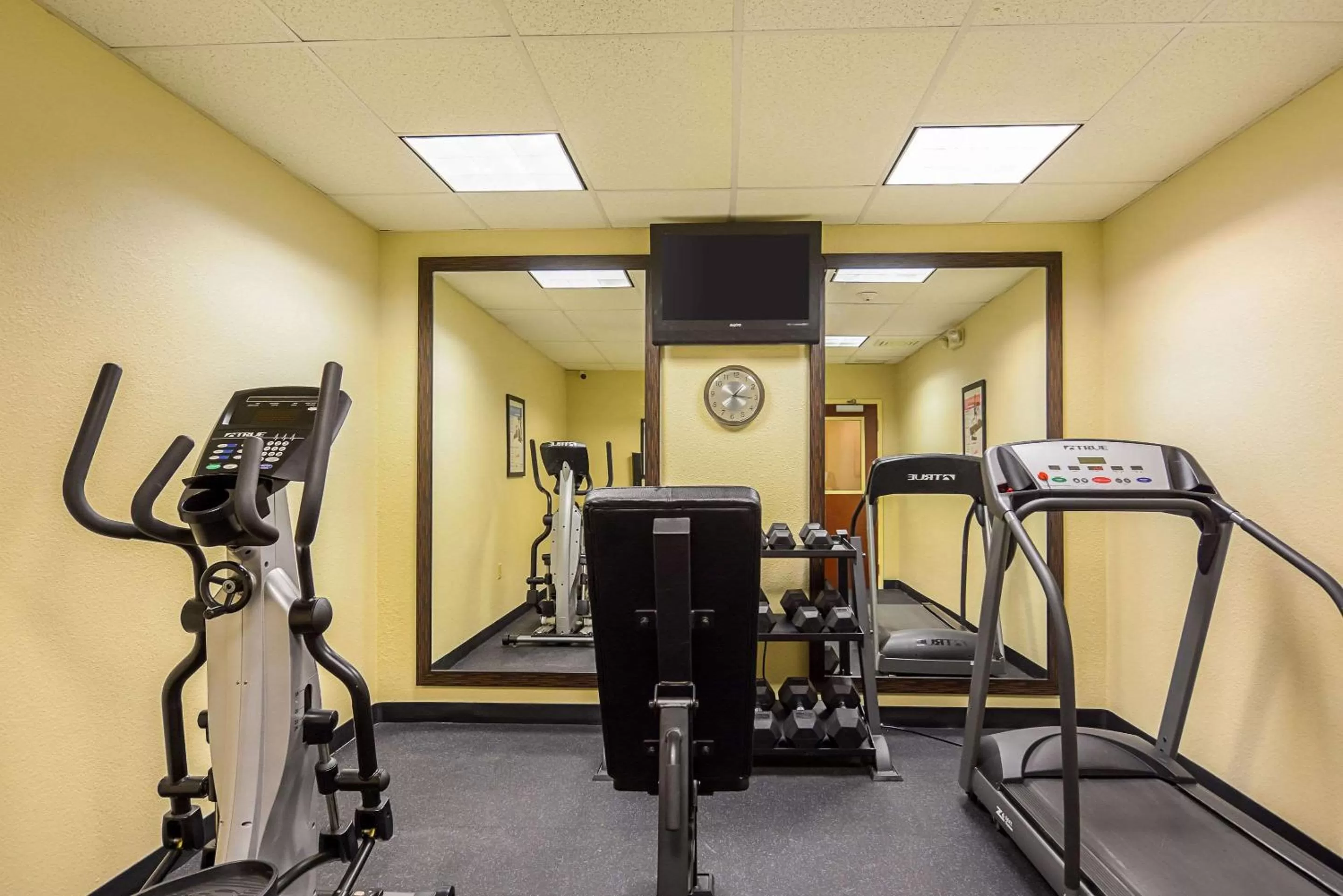 Fitness centre/facilities in Comfort Inn Woodstock Shenandoah