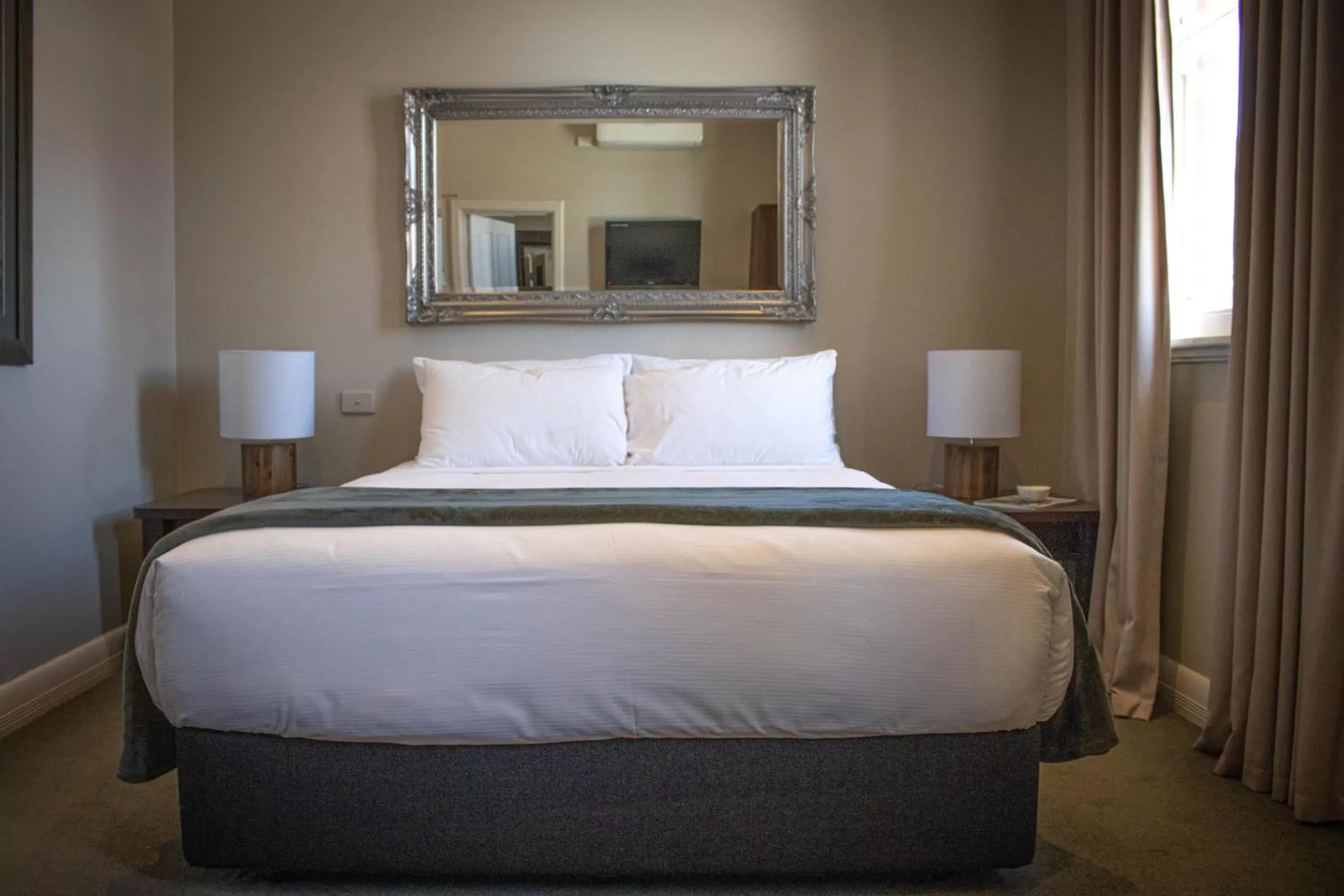 Studio in Oscars Hotel and Cafe Bar Studio in Oscars Hotel and Cafe Bar