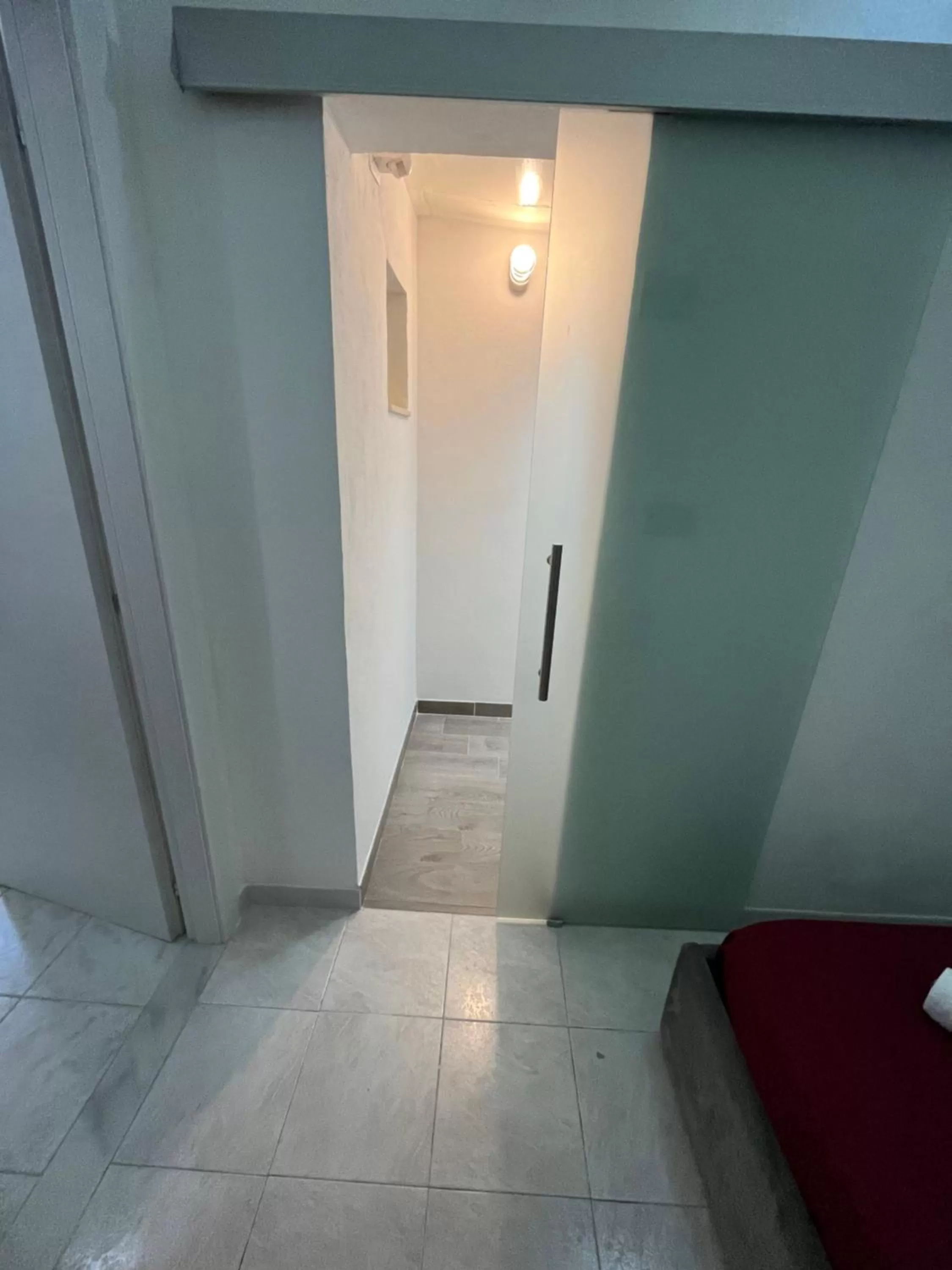 Bathroom in Regina Rooms