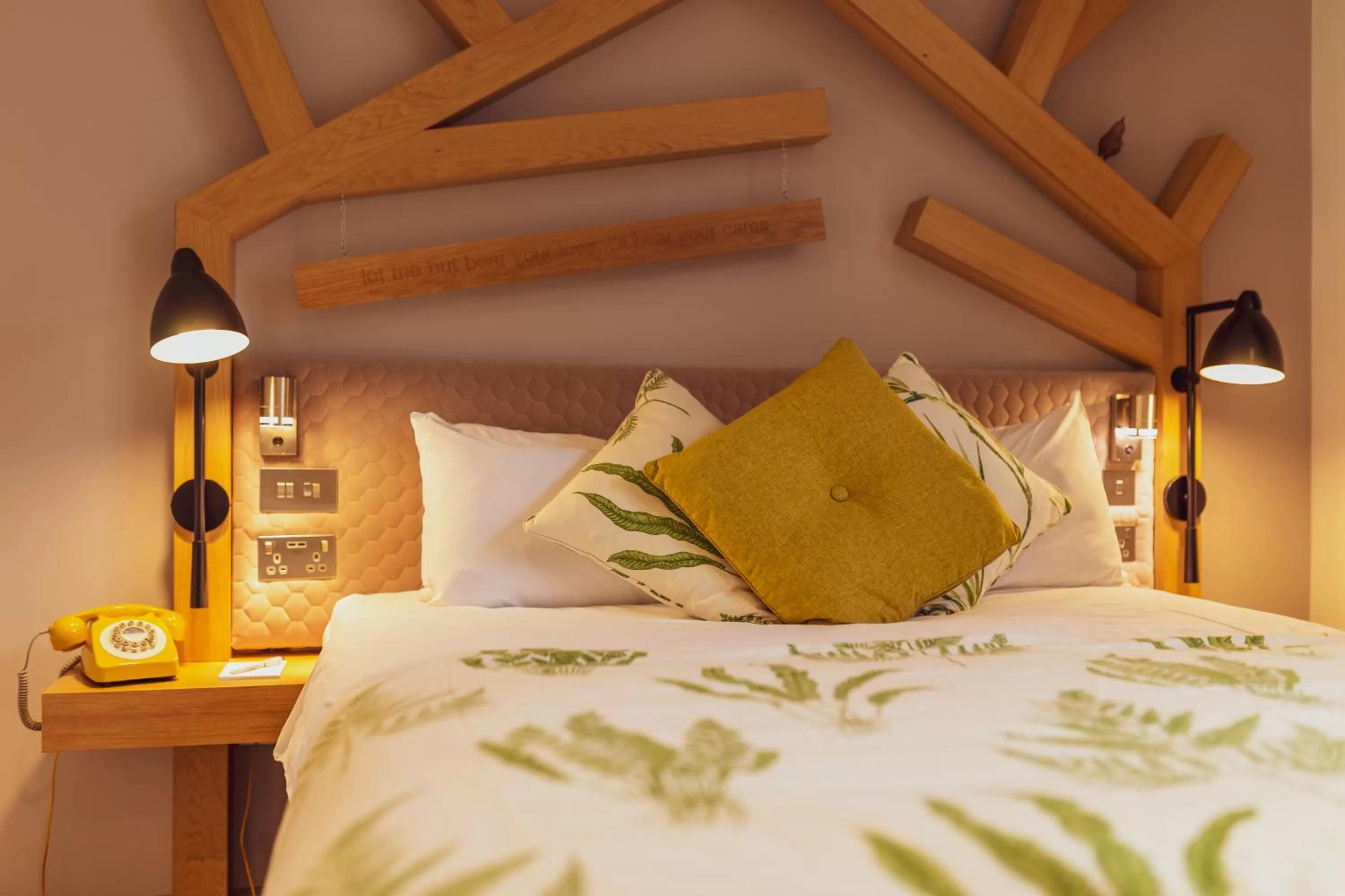 Bed in The Gardens Hotel