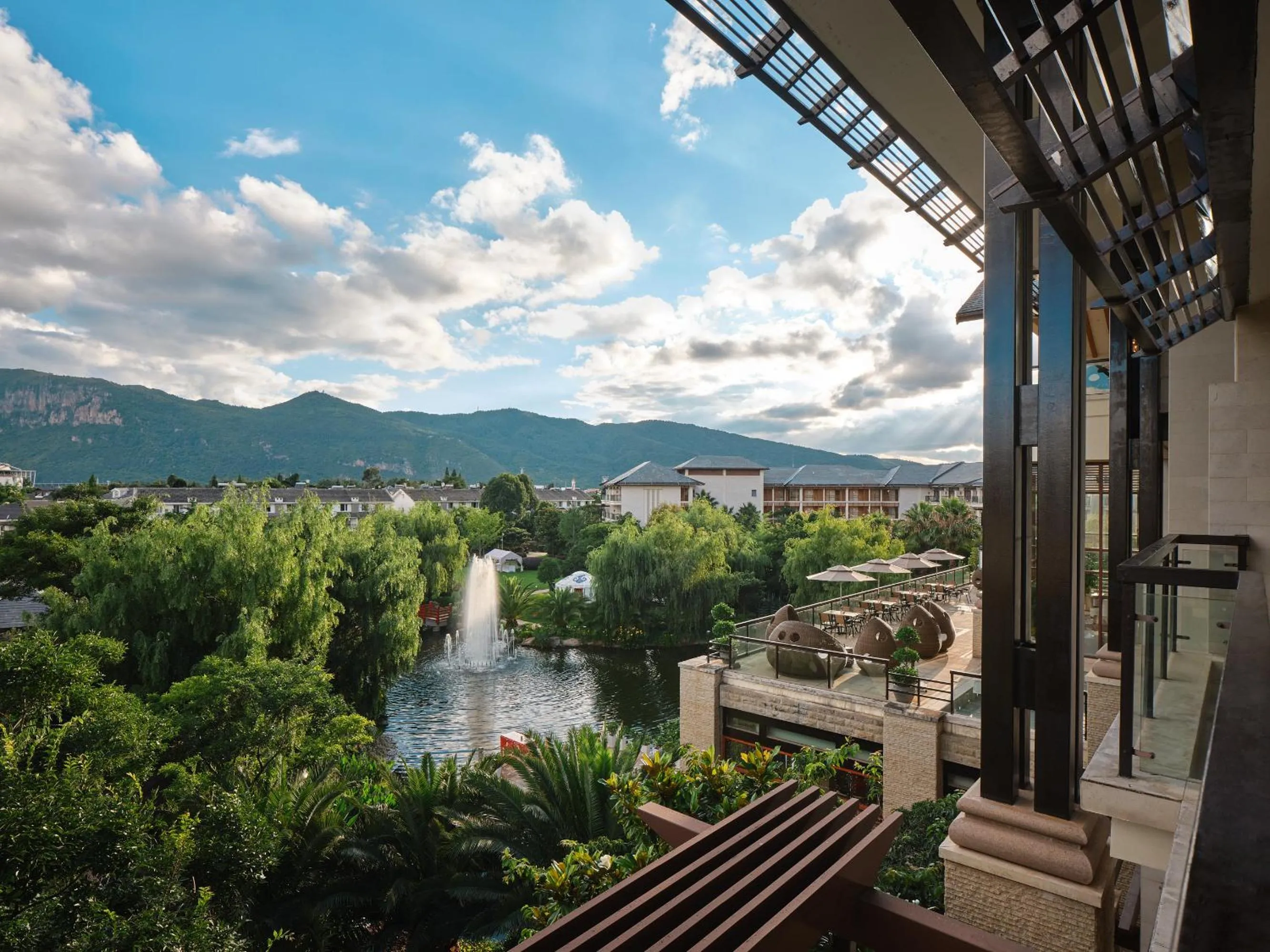 Photo of the whole room in HUALUXE Hotels & Resorts Kunming