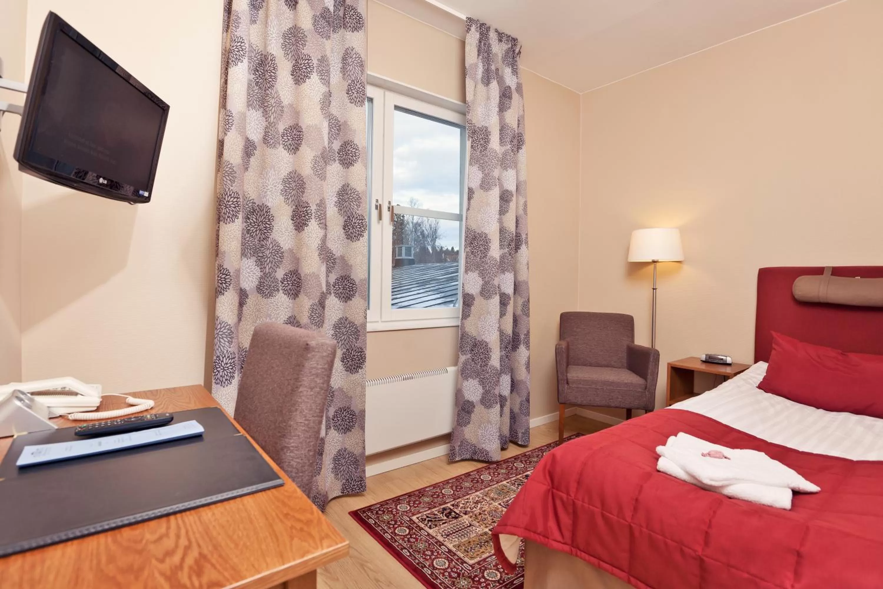 Photo of the whole room, Bed in Söråkers Herrgård