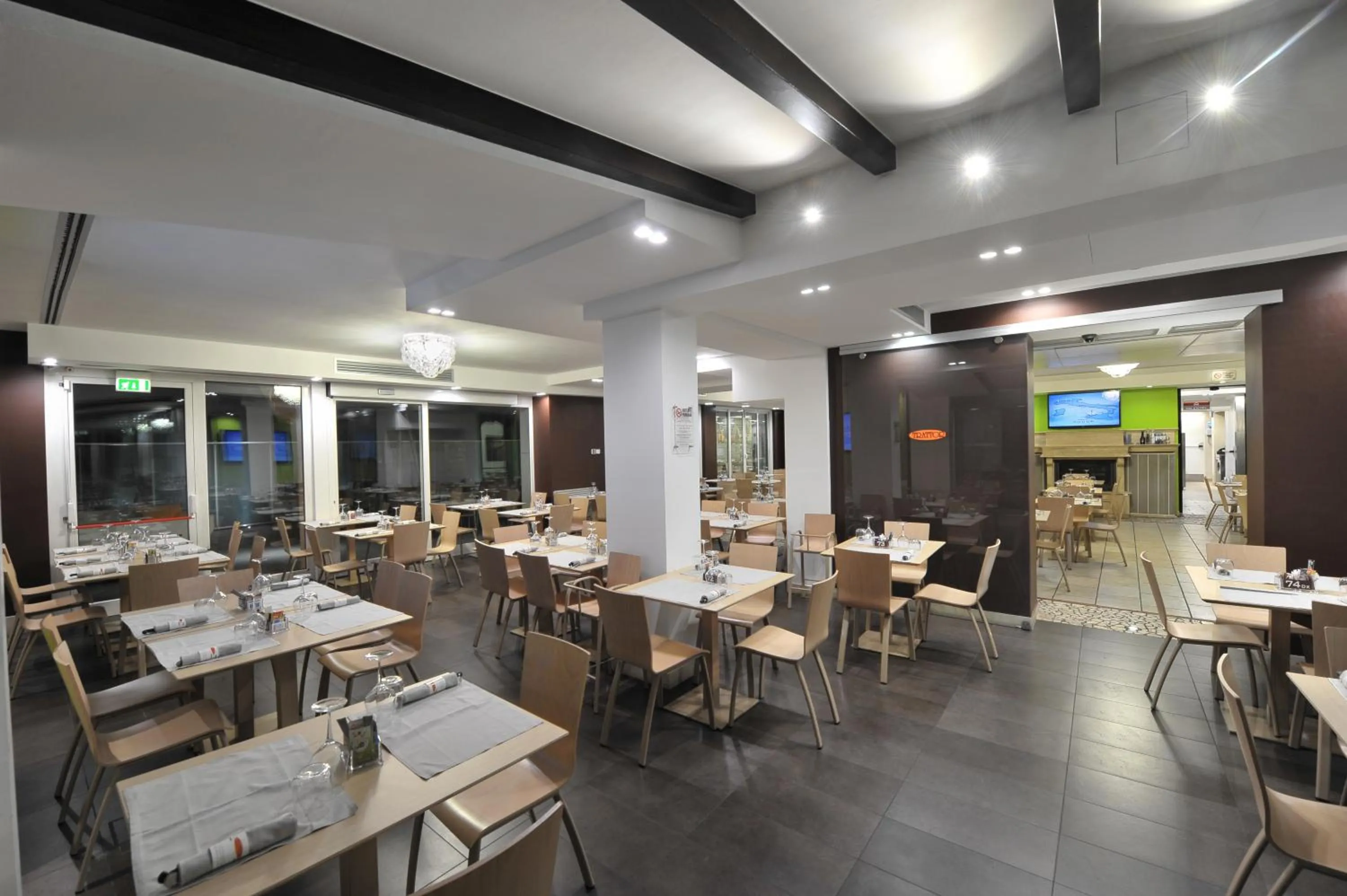 Restaurant/places to eat in Hotel Testani Frosinone
