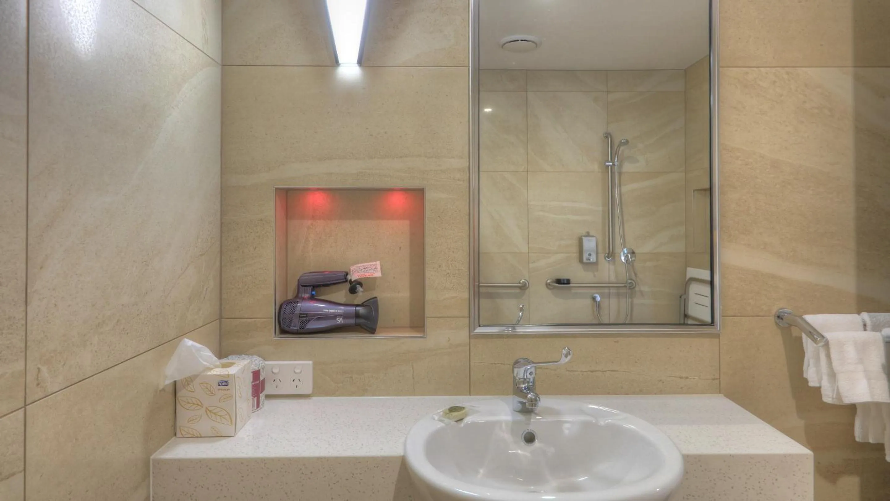 Bathroom in Atherton Motel