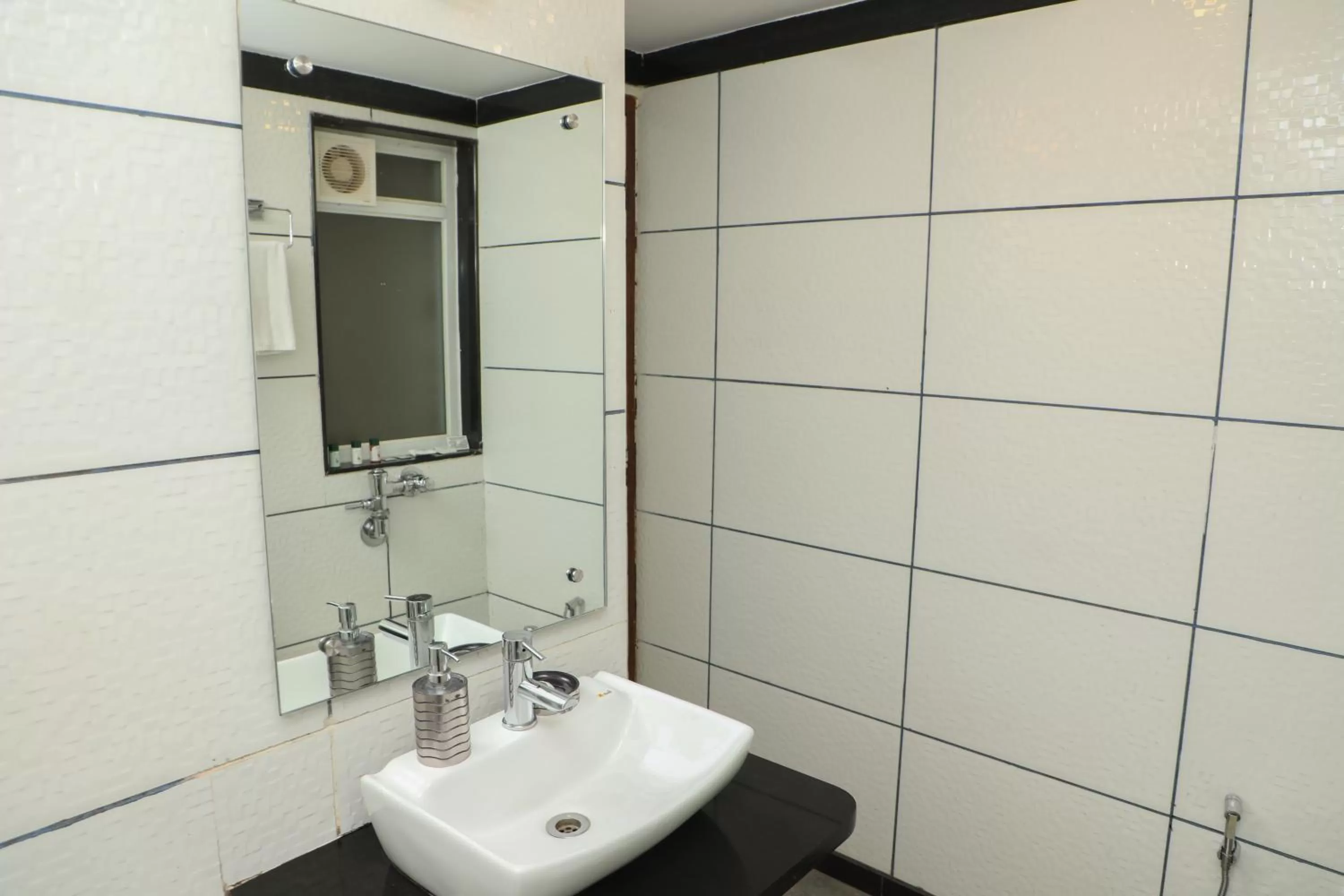 Bathroom in Bella Vista Mahabaleshwar