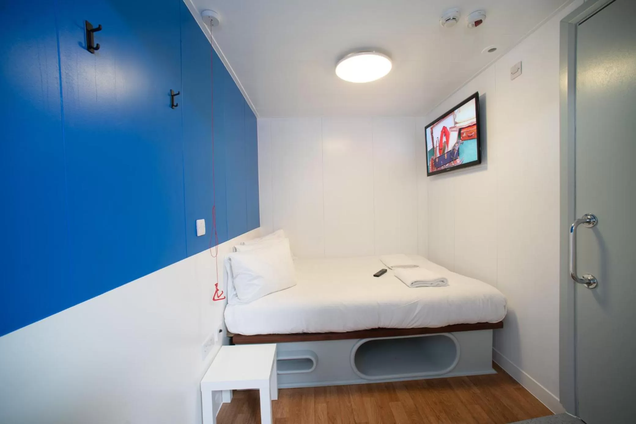 Bedroom in CiTi Hotel London Luton