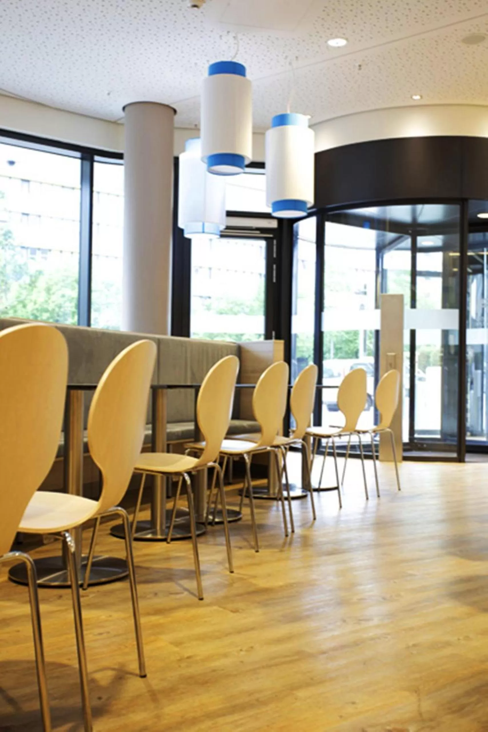 Lobby or reception in H2 Hotel Berlin-Alexanderplatz