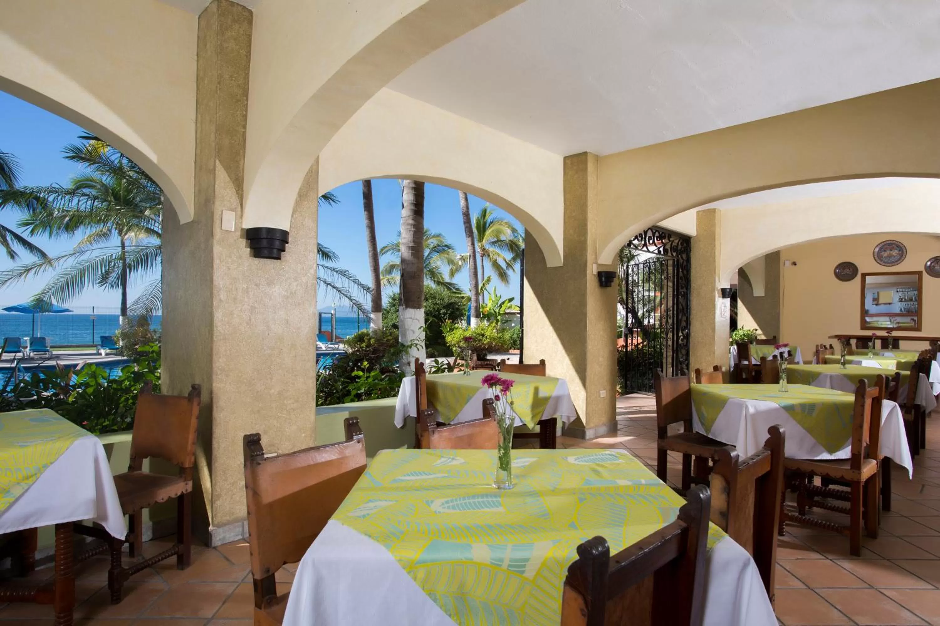Restaurant/places to eat in Hotel El Pescador