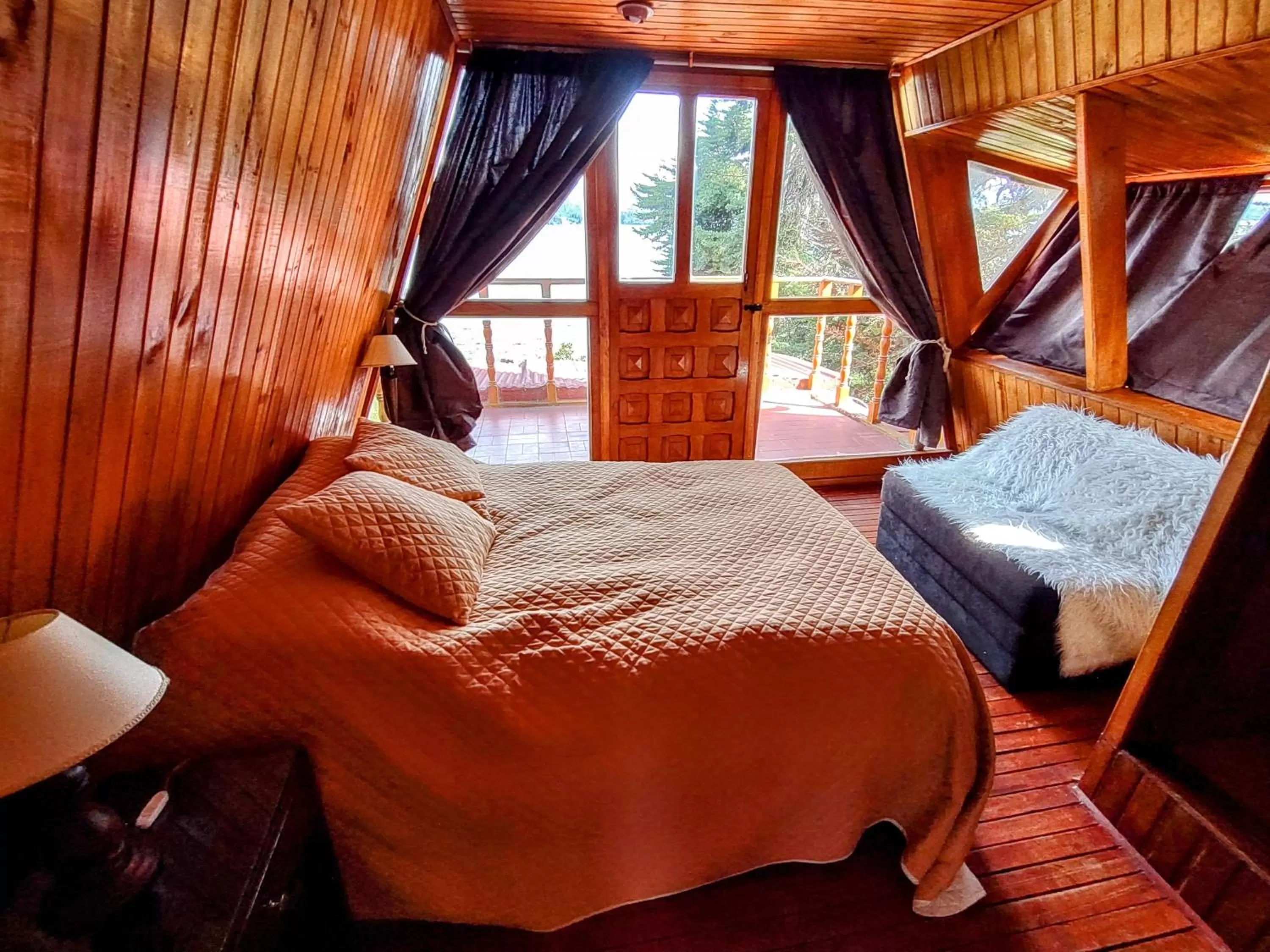 Bedroom, Bed in Refugio Génesis habitaciones Lago de Tota