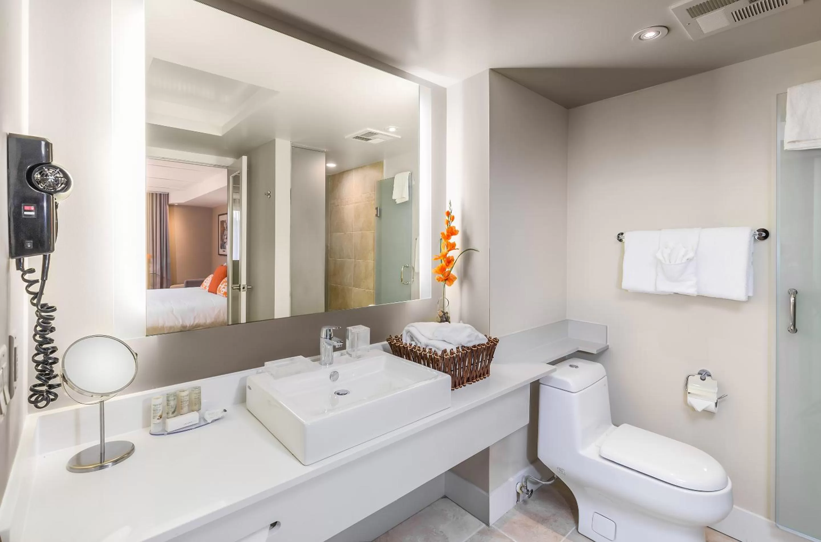 Shower in Living Water Resort & Spa