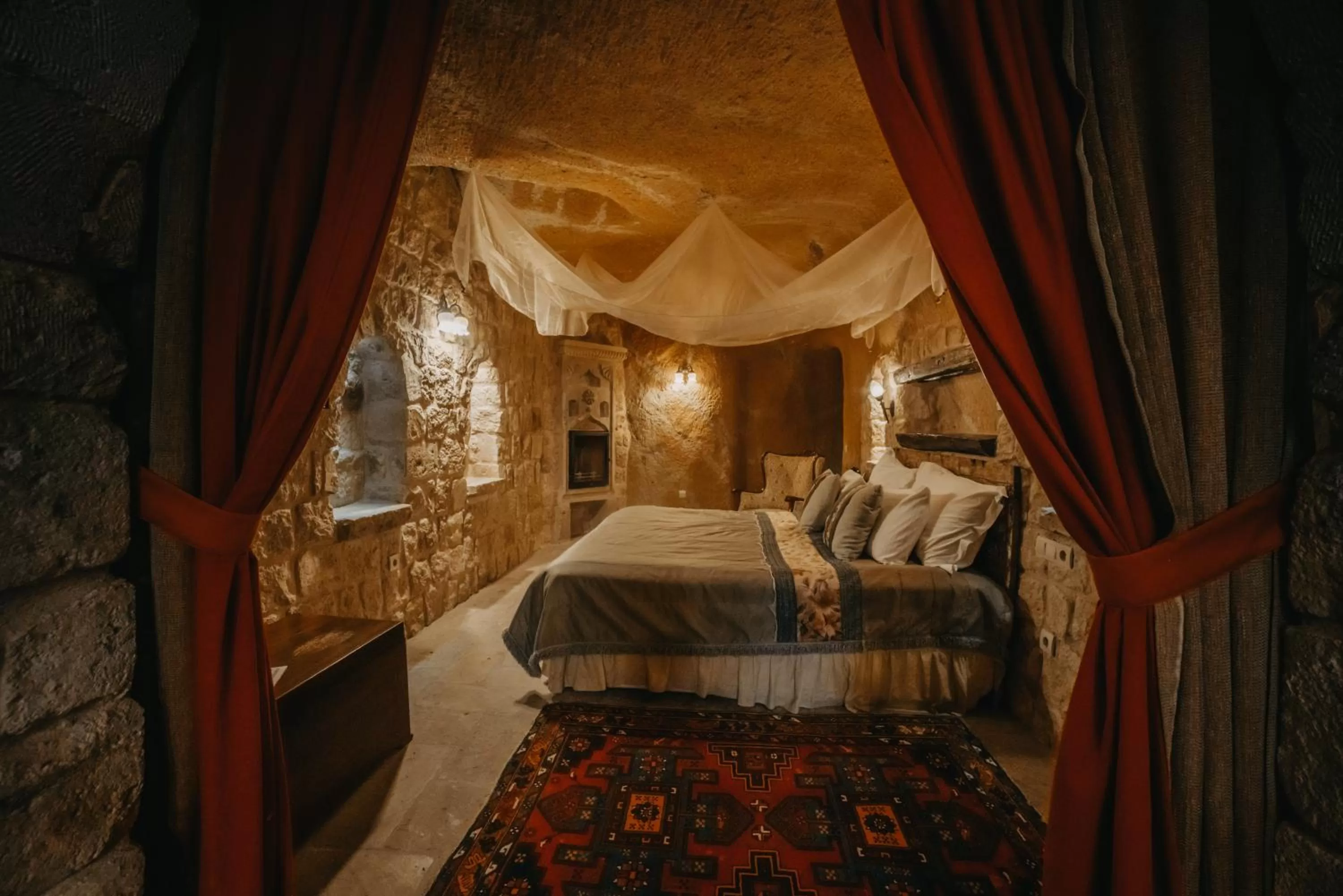 Bed in Dere Suites Cappadocia