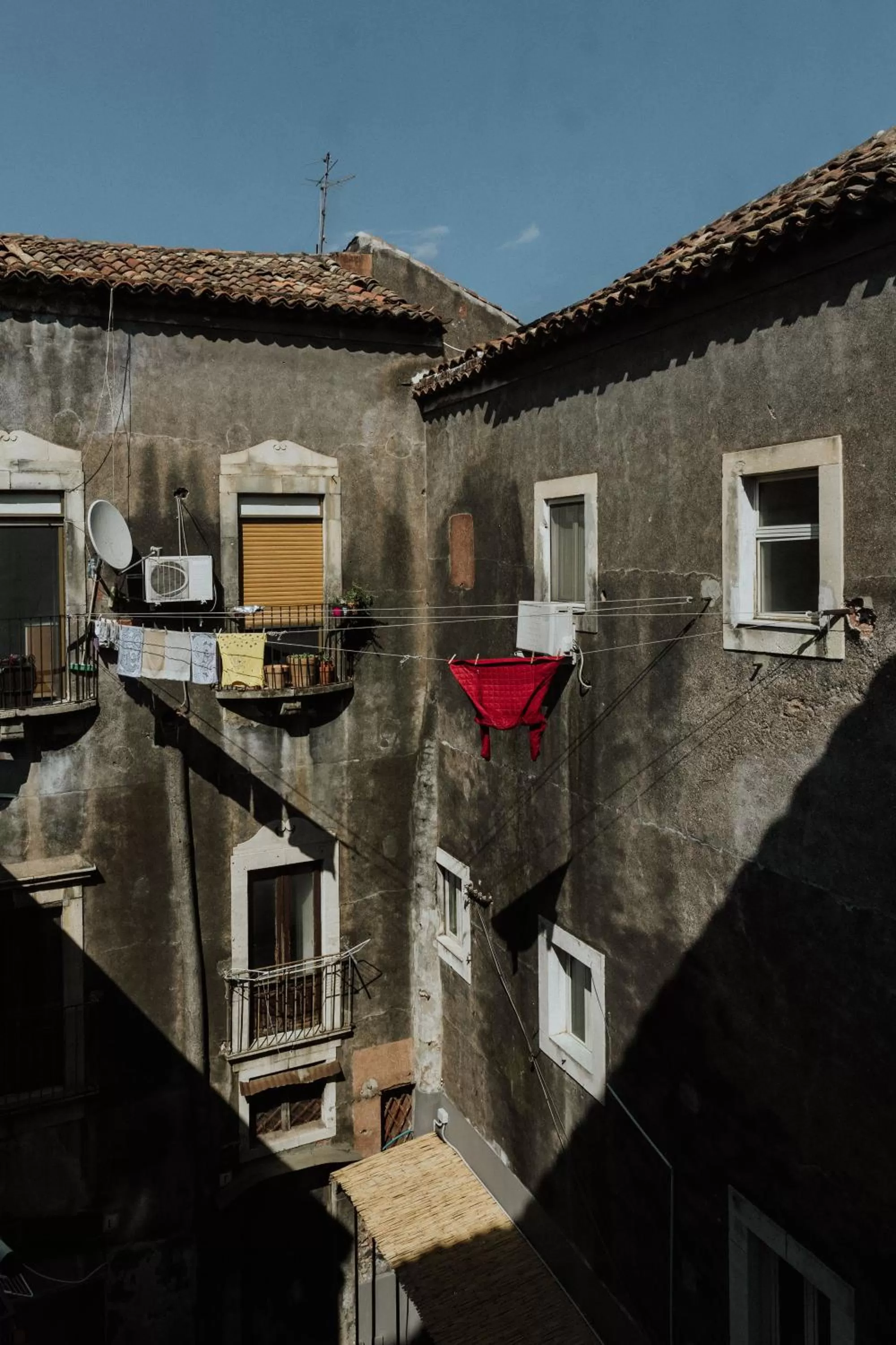 Inner courtyard view, Property Building in Locanda della Vittoria