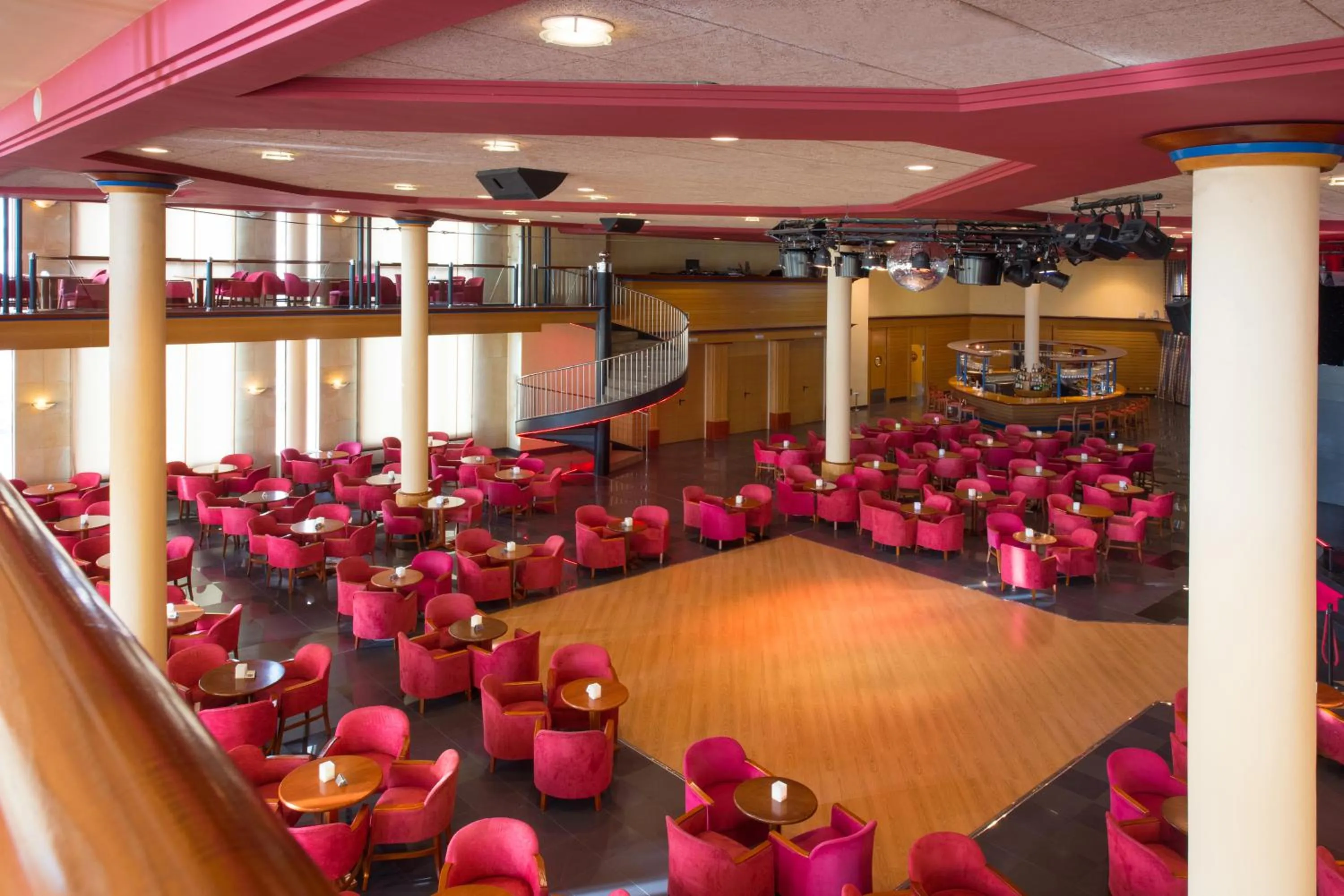 Lounge or bar in Iberostar Selection Anthelia