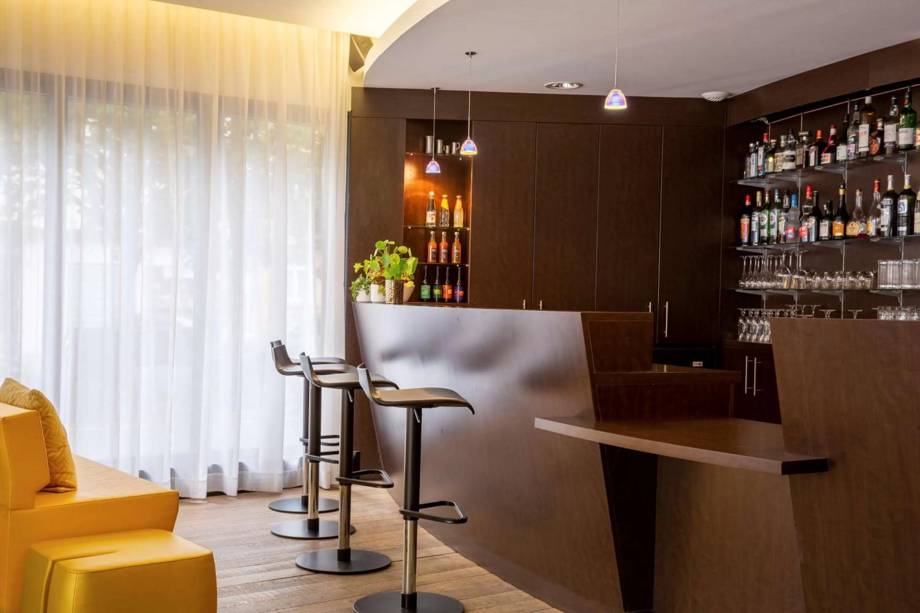 Lounge or bar in Best Western Plus Thionville Centre