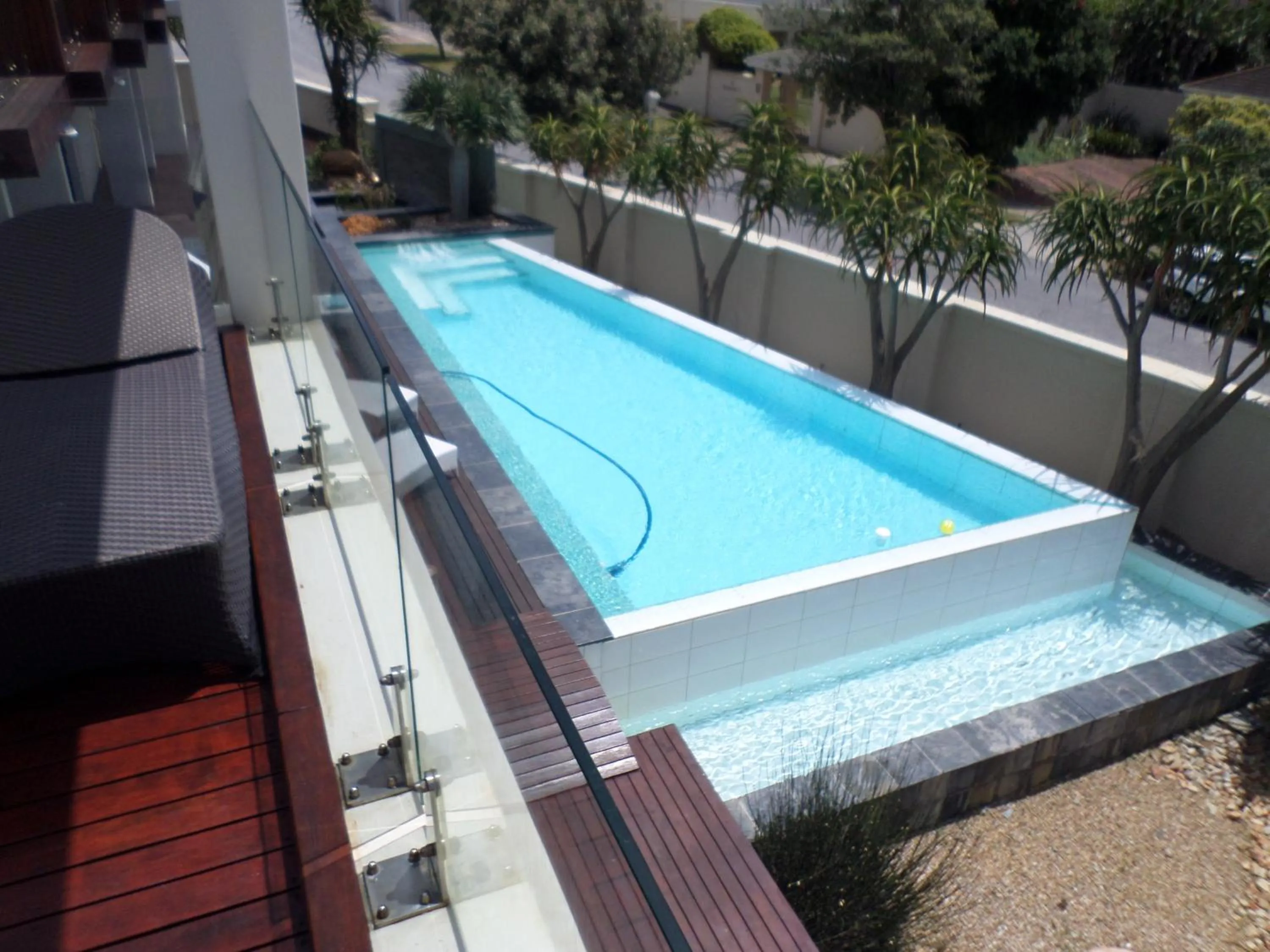Swimming pool in Isango Gate