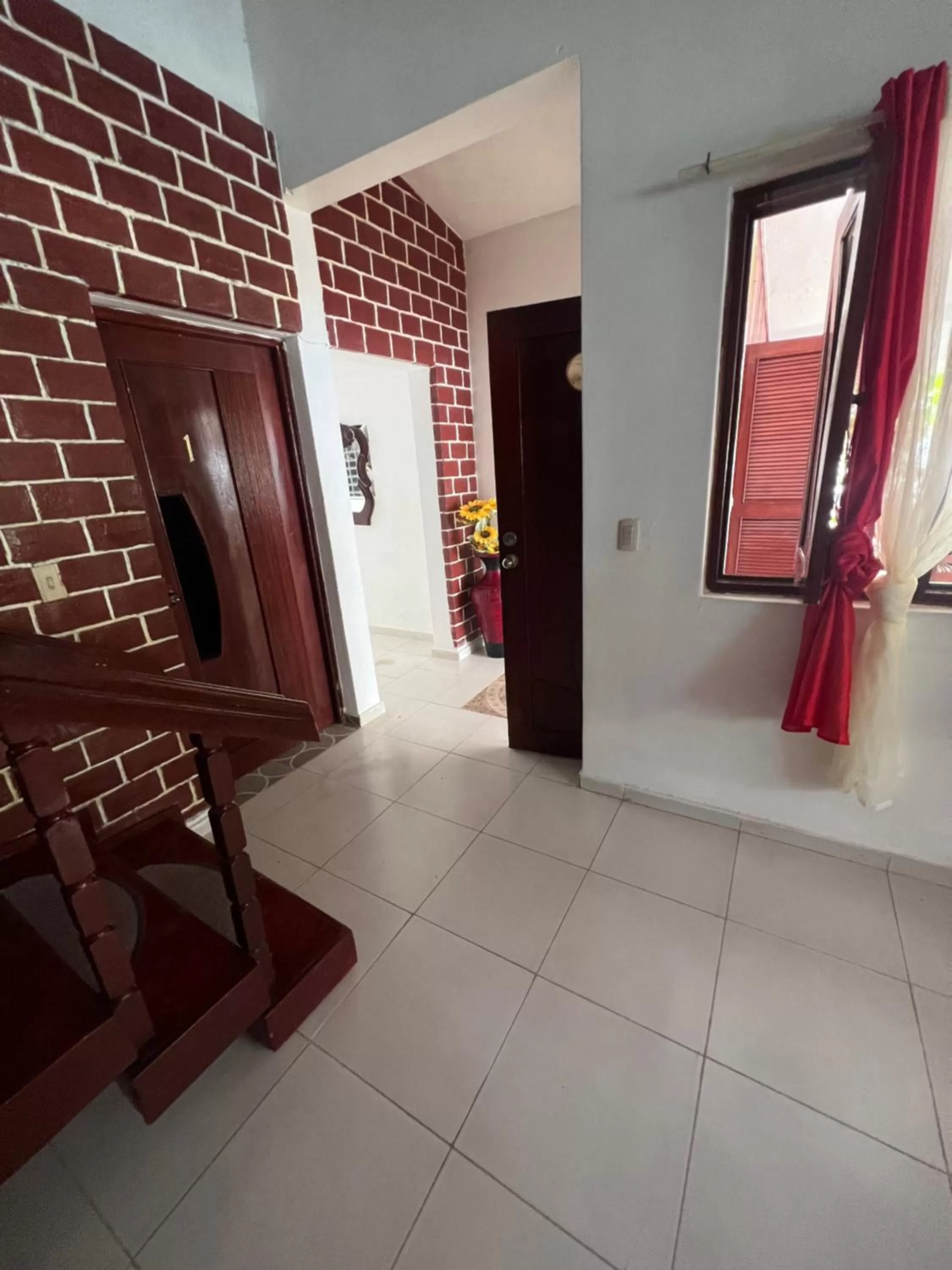 Facade/entrance in Villa Antonia 16