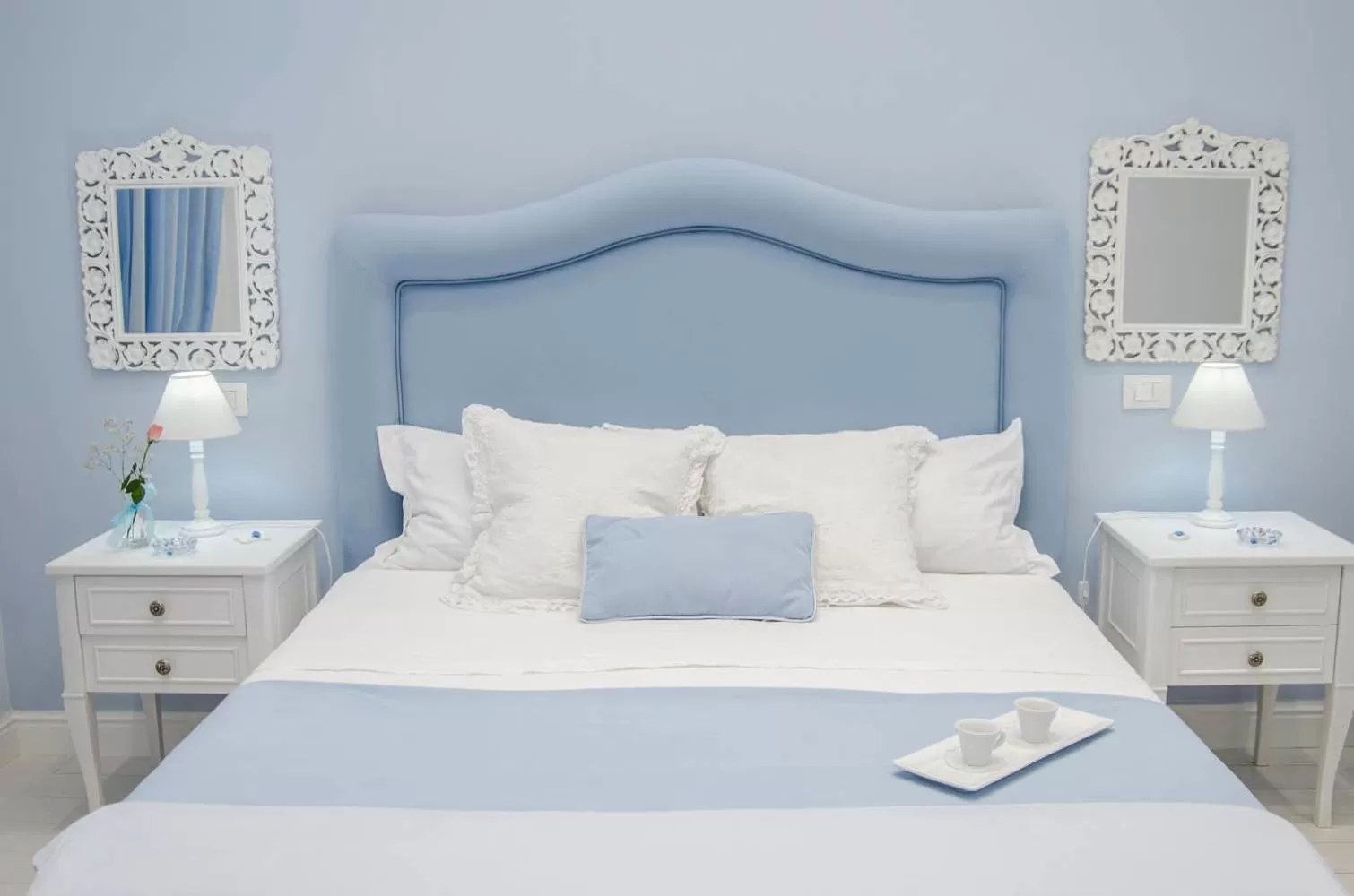 Photo of the whole room in Domus Rosa