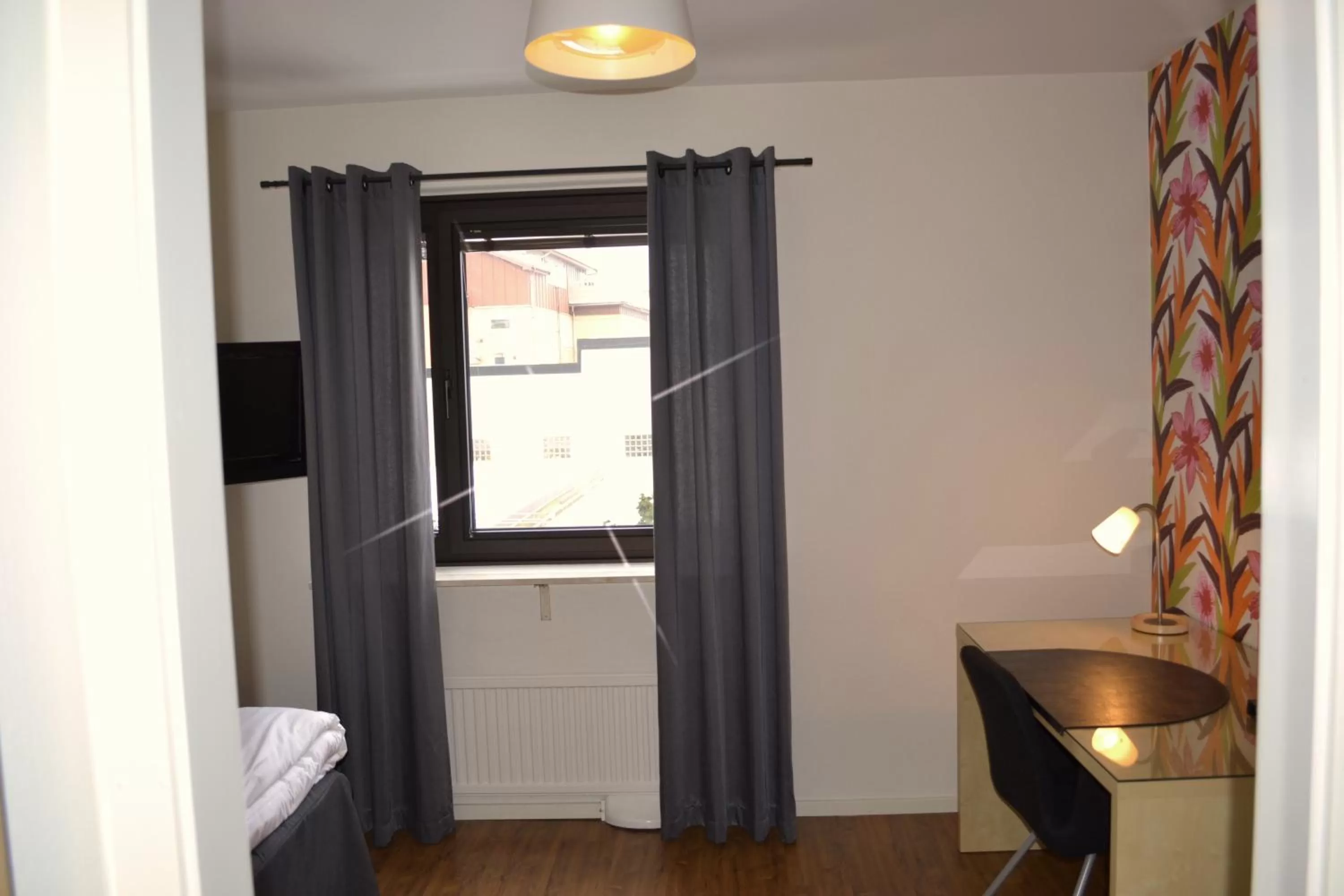 Seating area, Bed in Centralhotellet