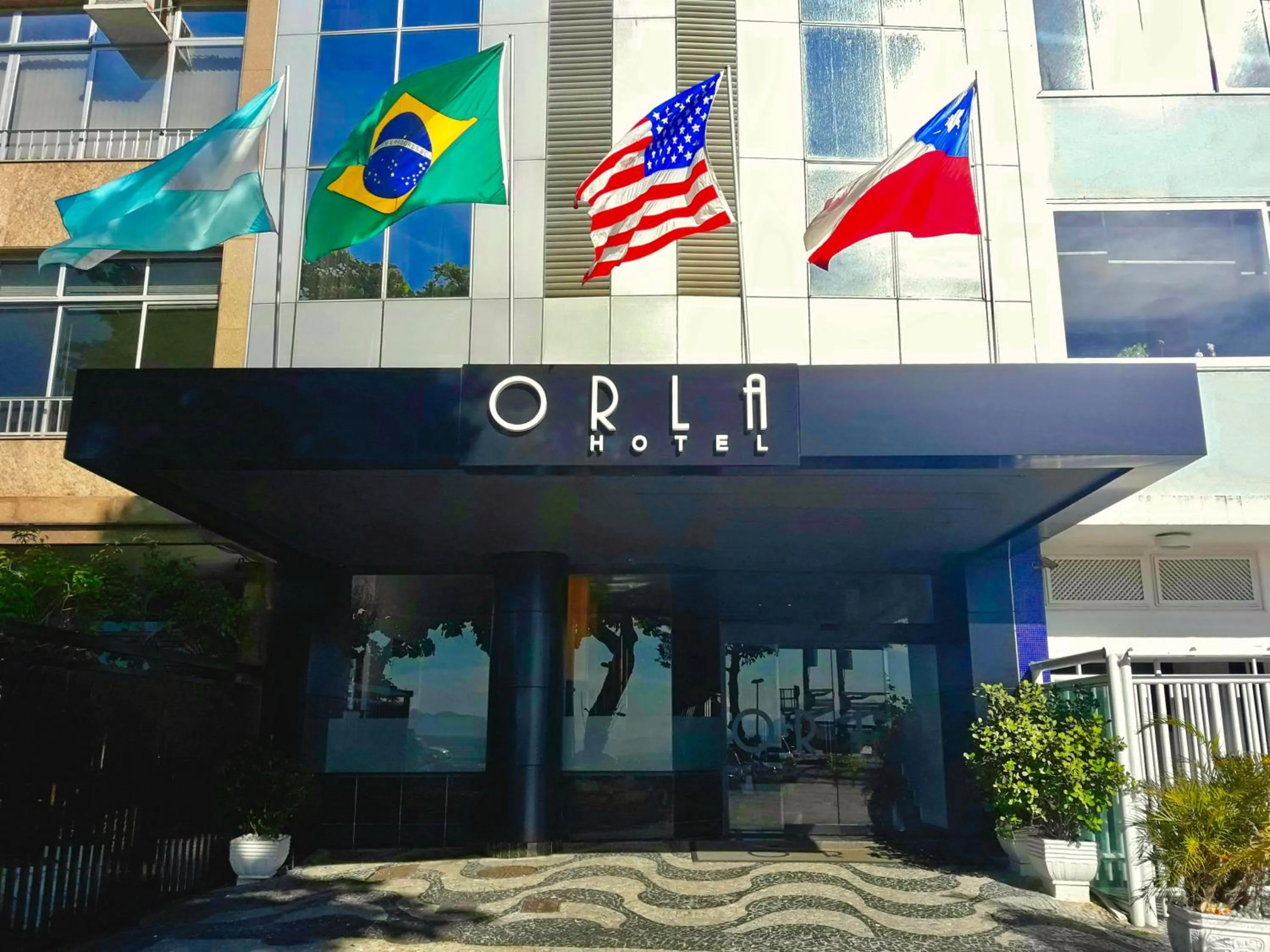 Facade/entrance in Orla Copacabana Hotel