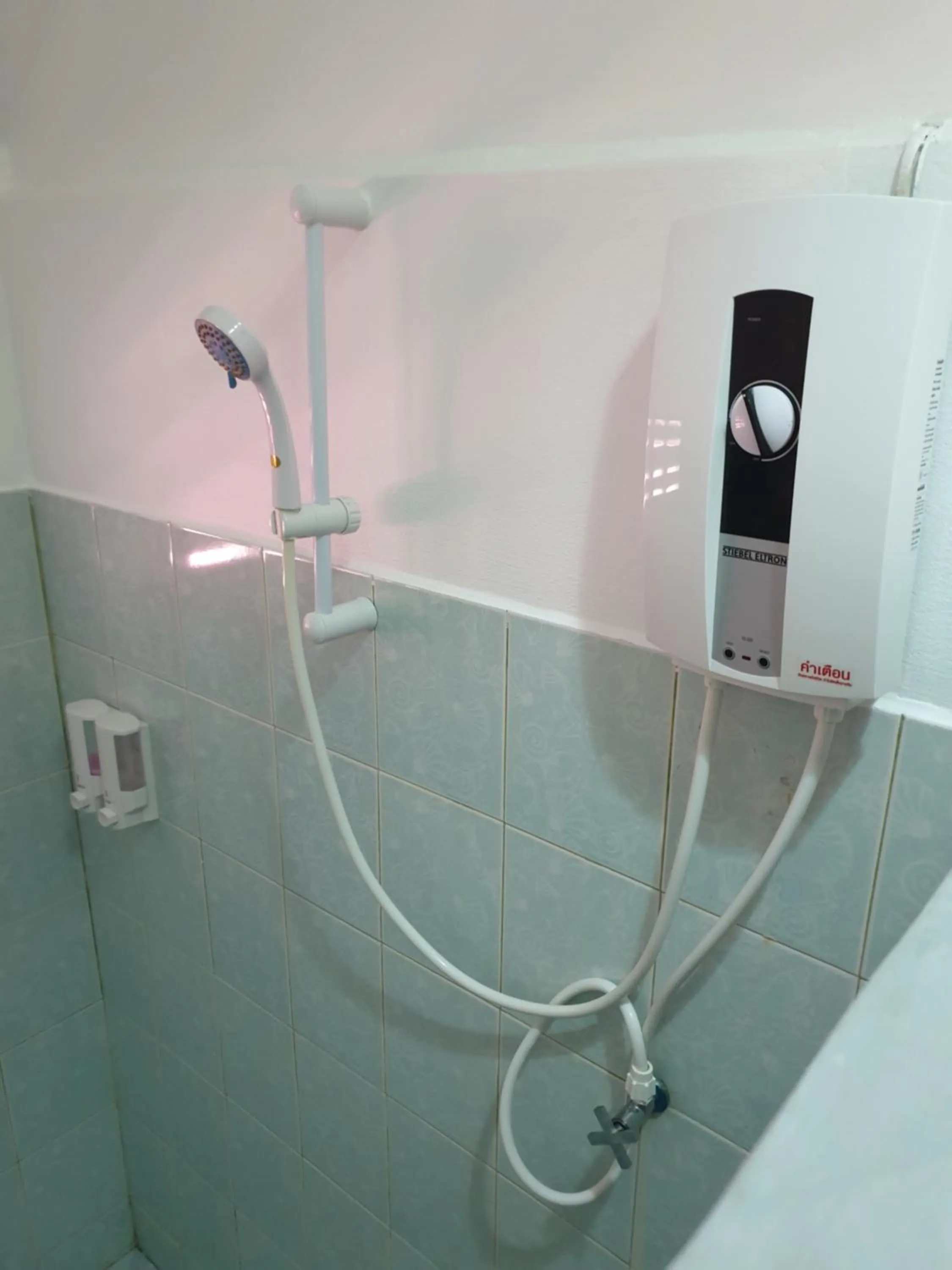 Bathroom in Lanta Family resort