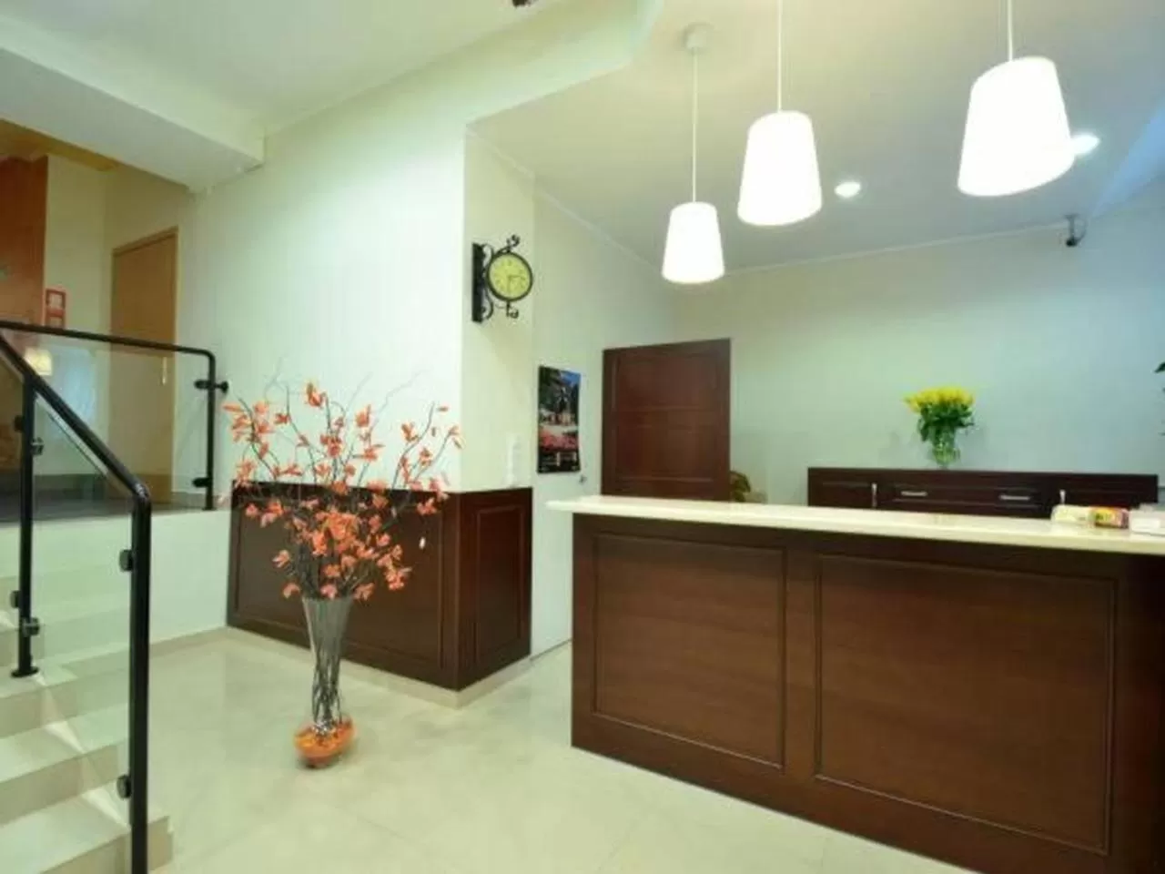 Staff, Lobby/Reception in Hotel Iskra