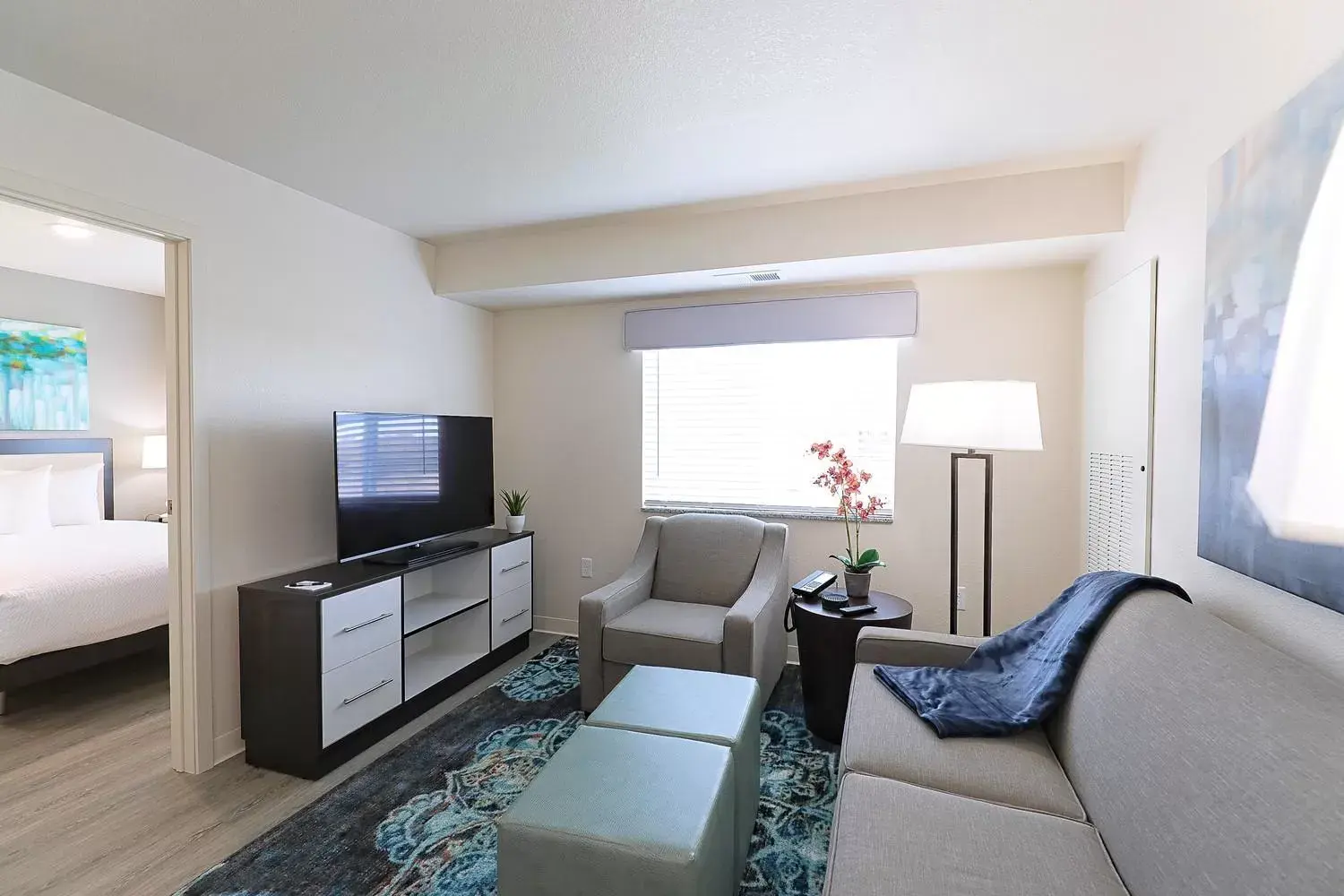 One Bedroom Suite w/Fully Equipped Kitchen in WaterWalk Extended Stay by Wyndham Minneapolis - Plymouth One Bedroom Suite w/Fully Equipped Kitchen in WaterWalk Extended Stay by Wyndham Minneapolis - Plymouth