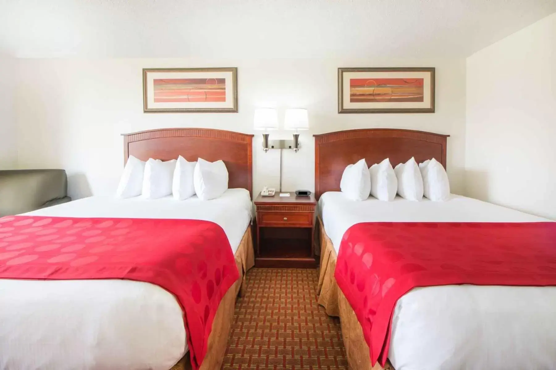 Double Room with Two Double Beds - Non-Smoking in Ramada by Wyndham Enid Double Room with Two Double Beds - Non-Smoking in Ramada by Wyndham Enid