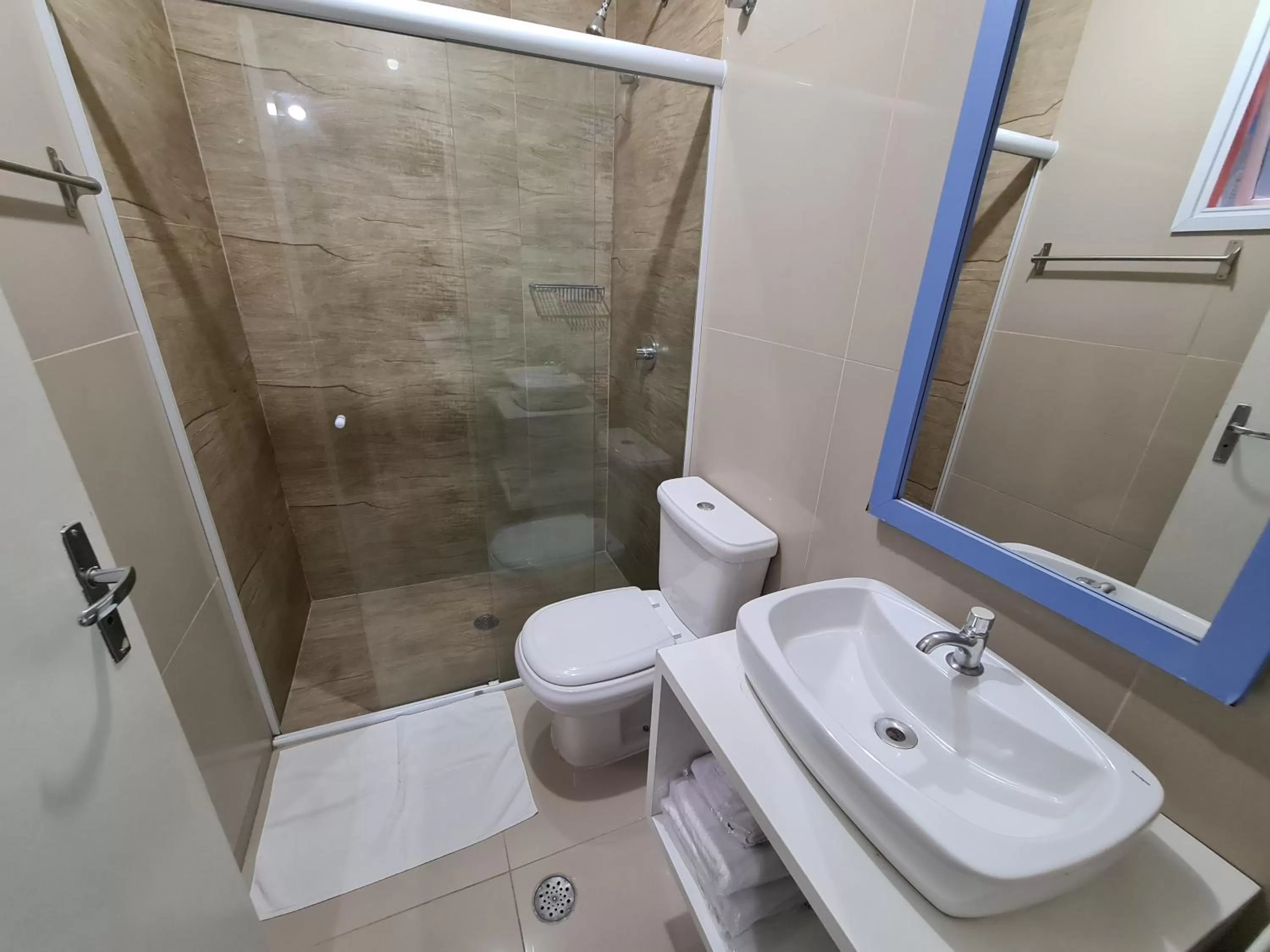 Bathroom in Bella Augusta Hotel