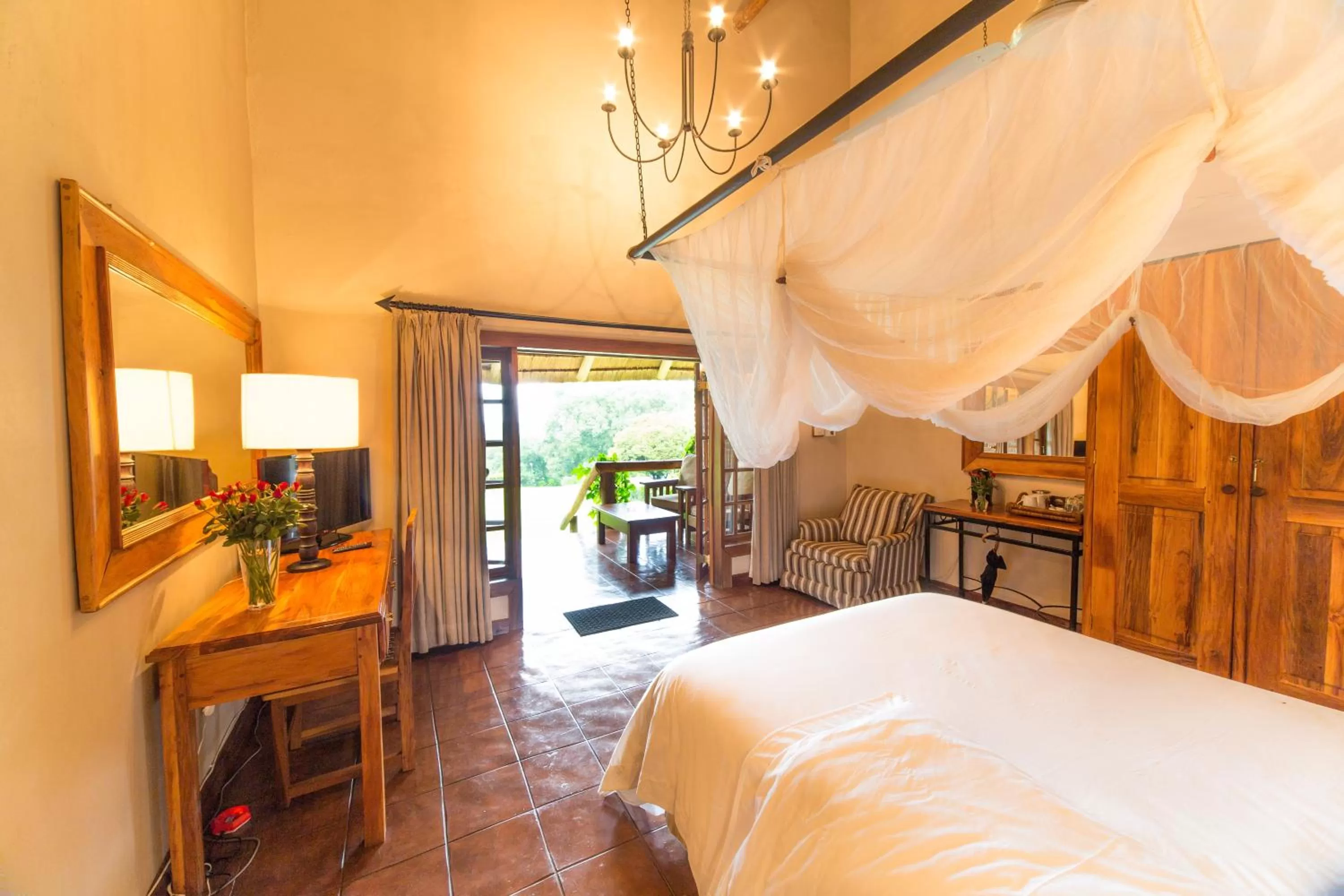 Shower, Bed in Kumbali Country Lodge