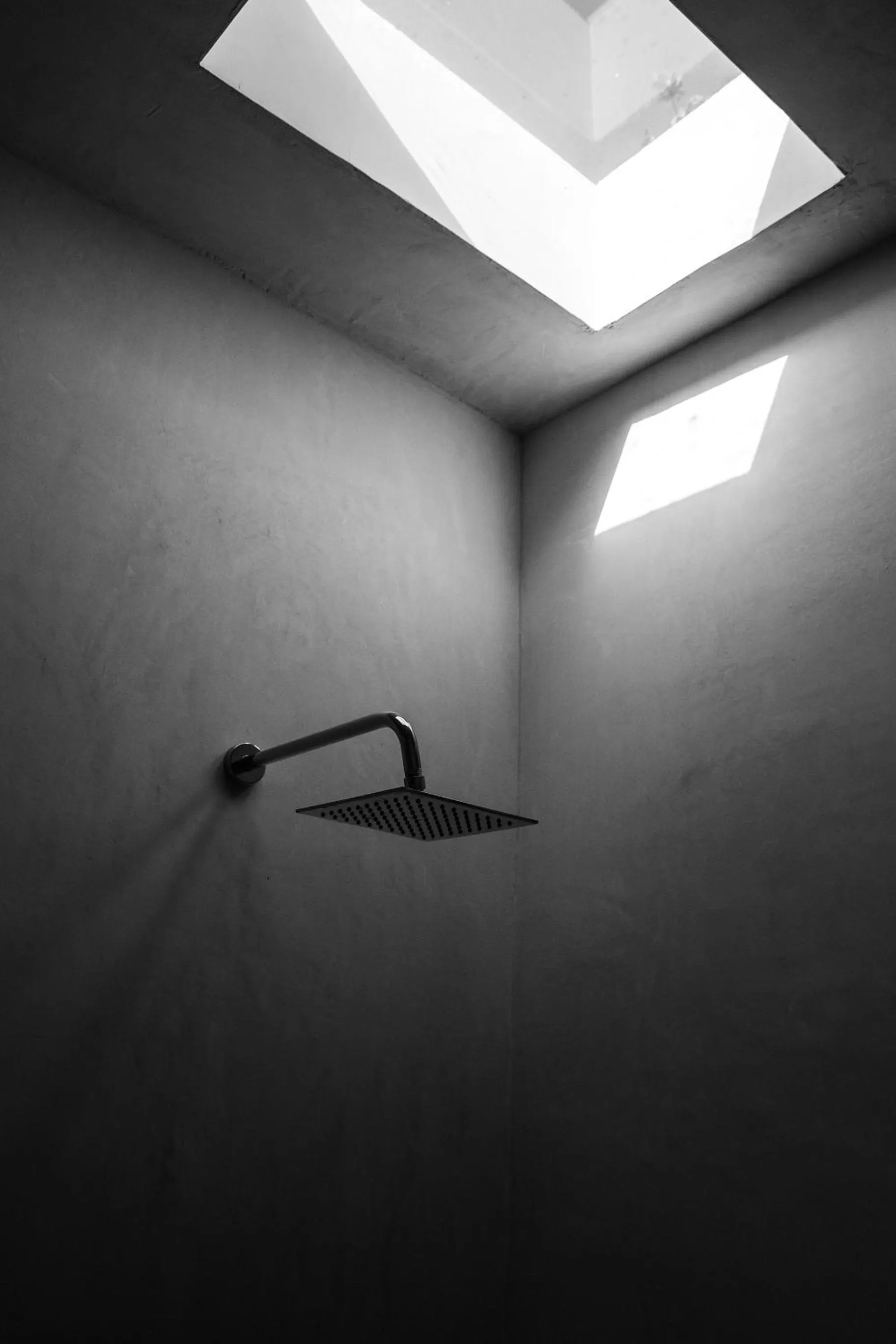 Shower in Villas H2O