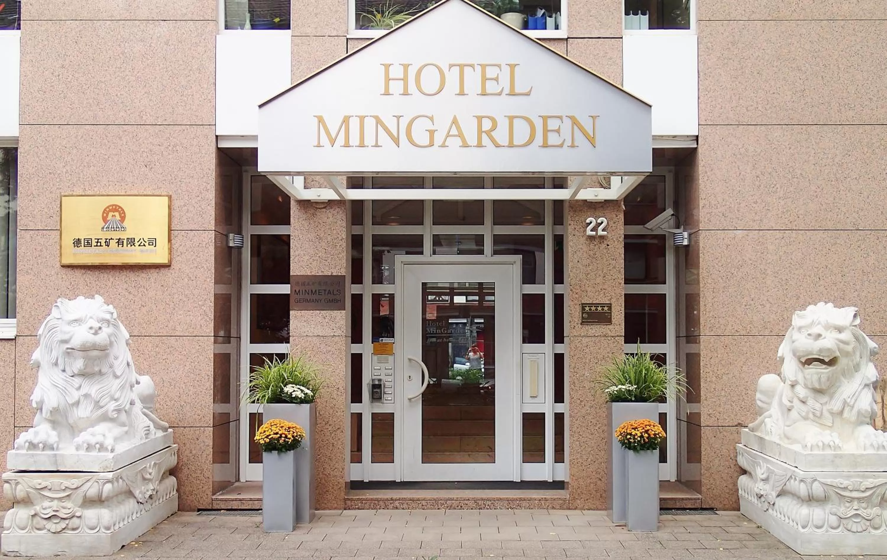 Facade/entrance in Hotel Mingarden