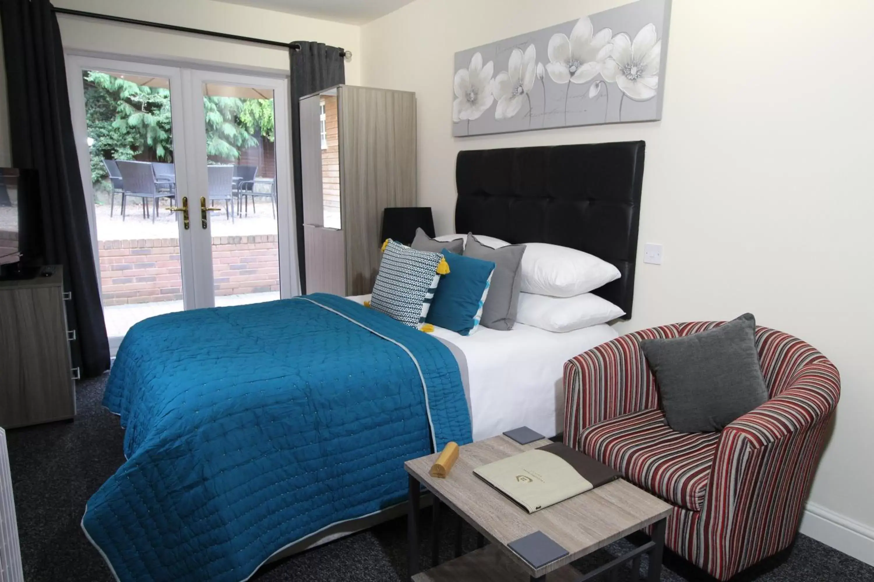 Garden Room in Holcombe House Garden Room in Holcombe House