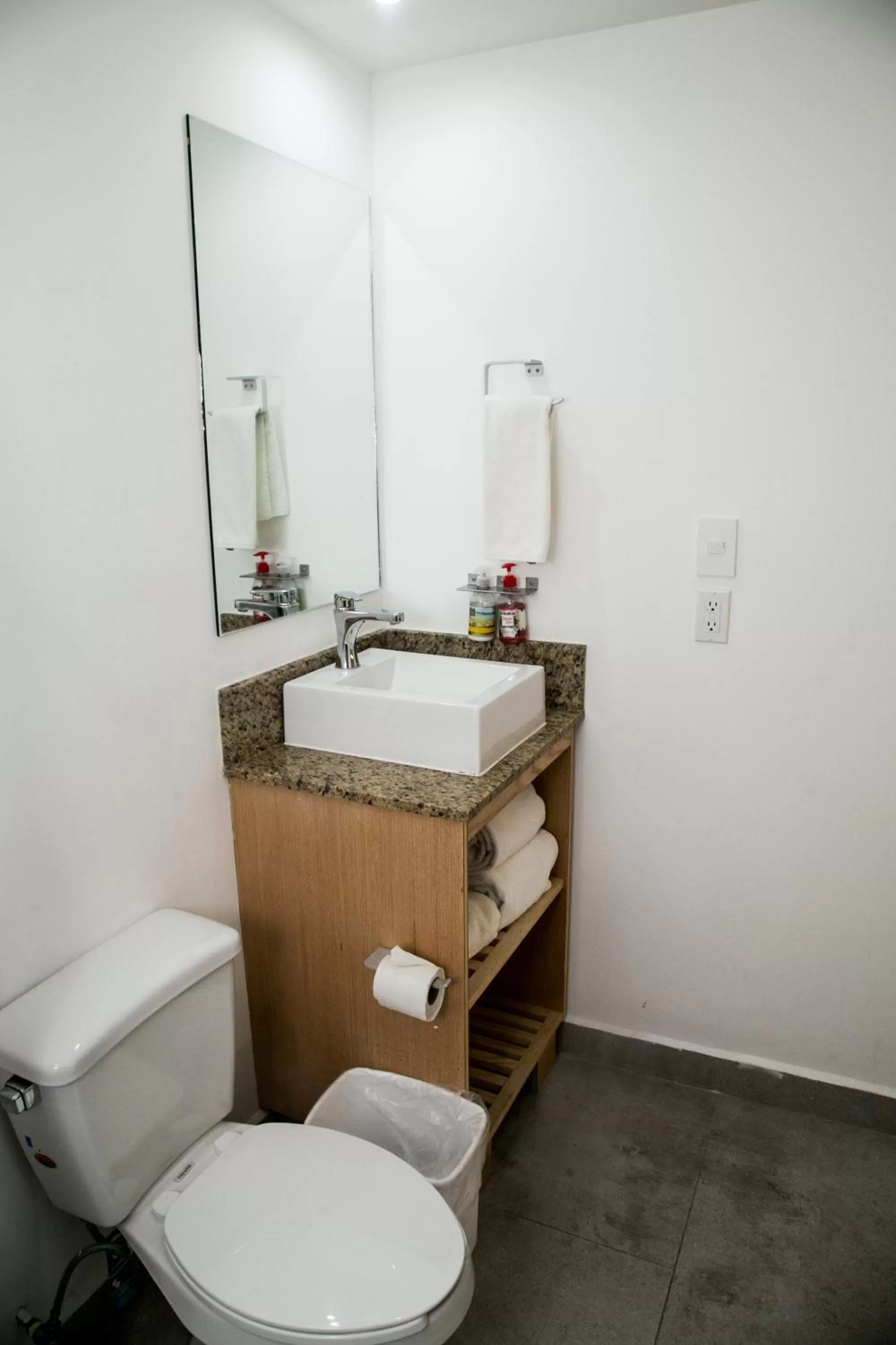 Toilet in Booking 500