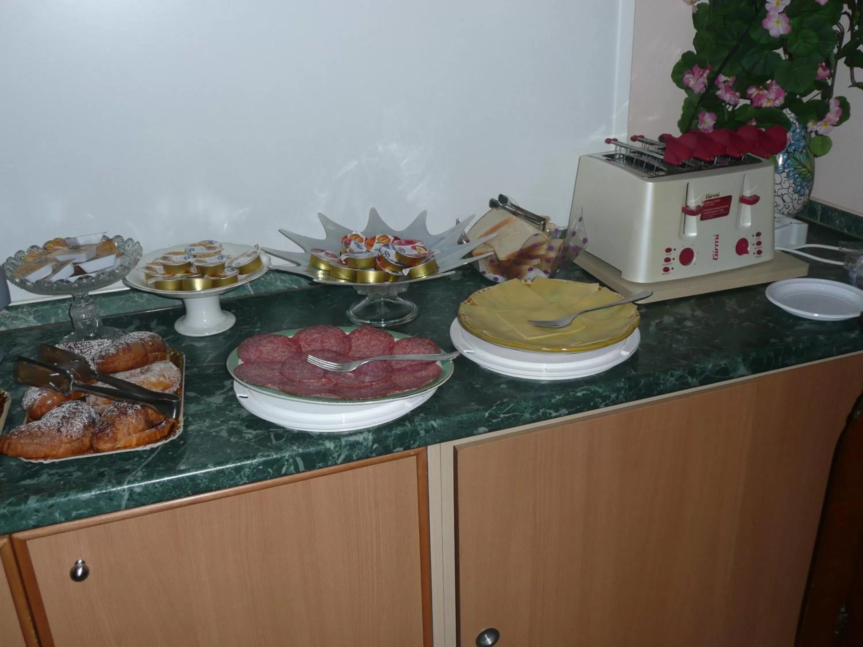 Food in Garden House