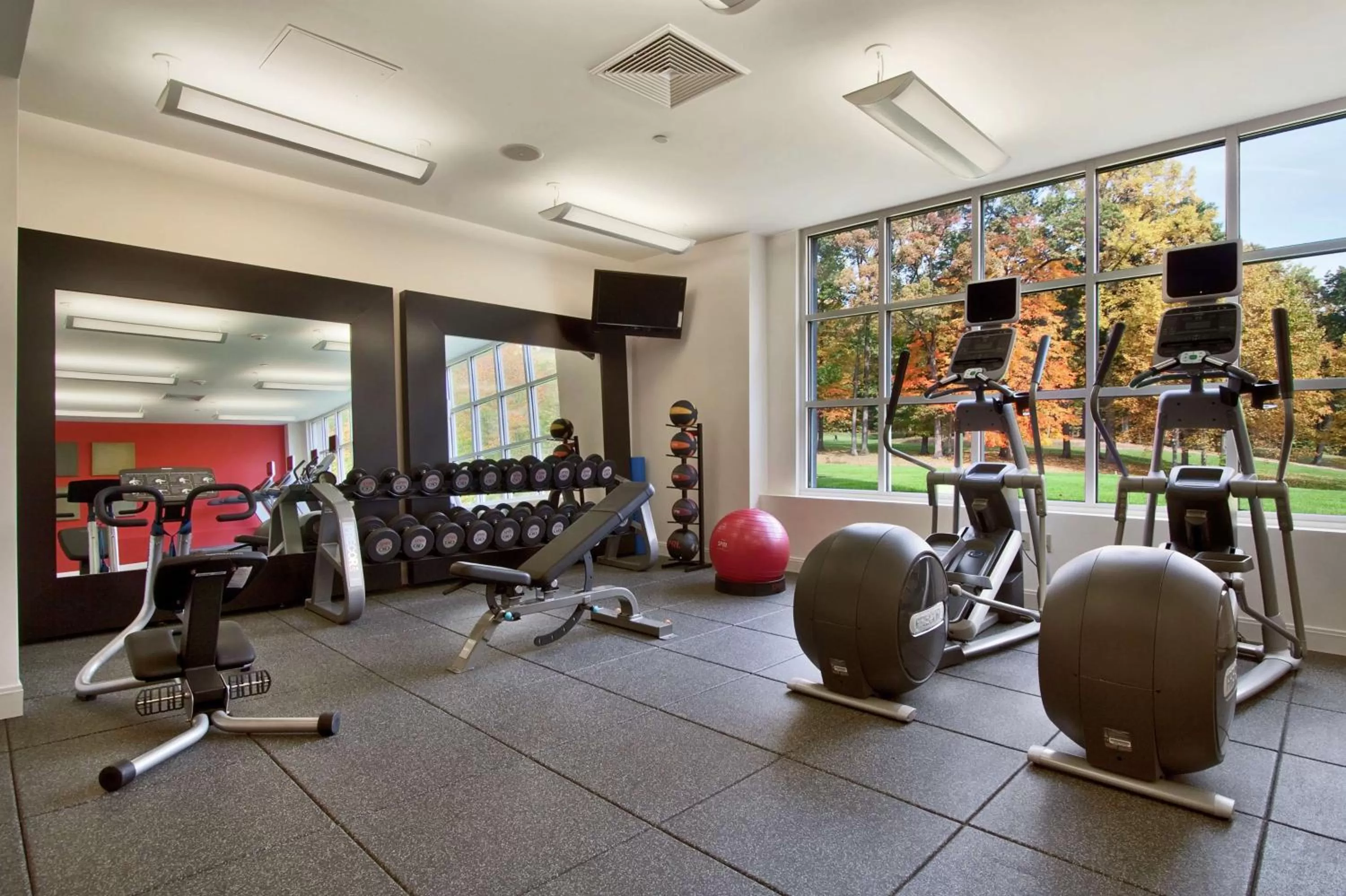Fitness centre/facilities in Hilton Pearl River