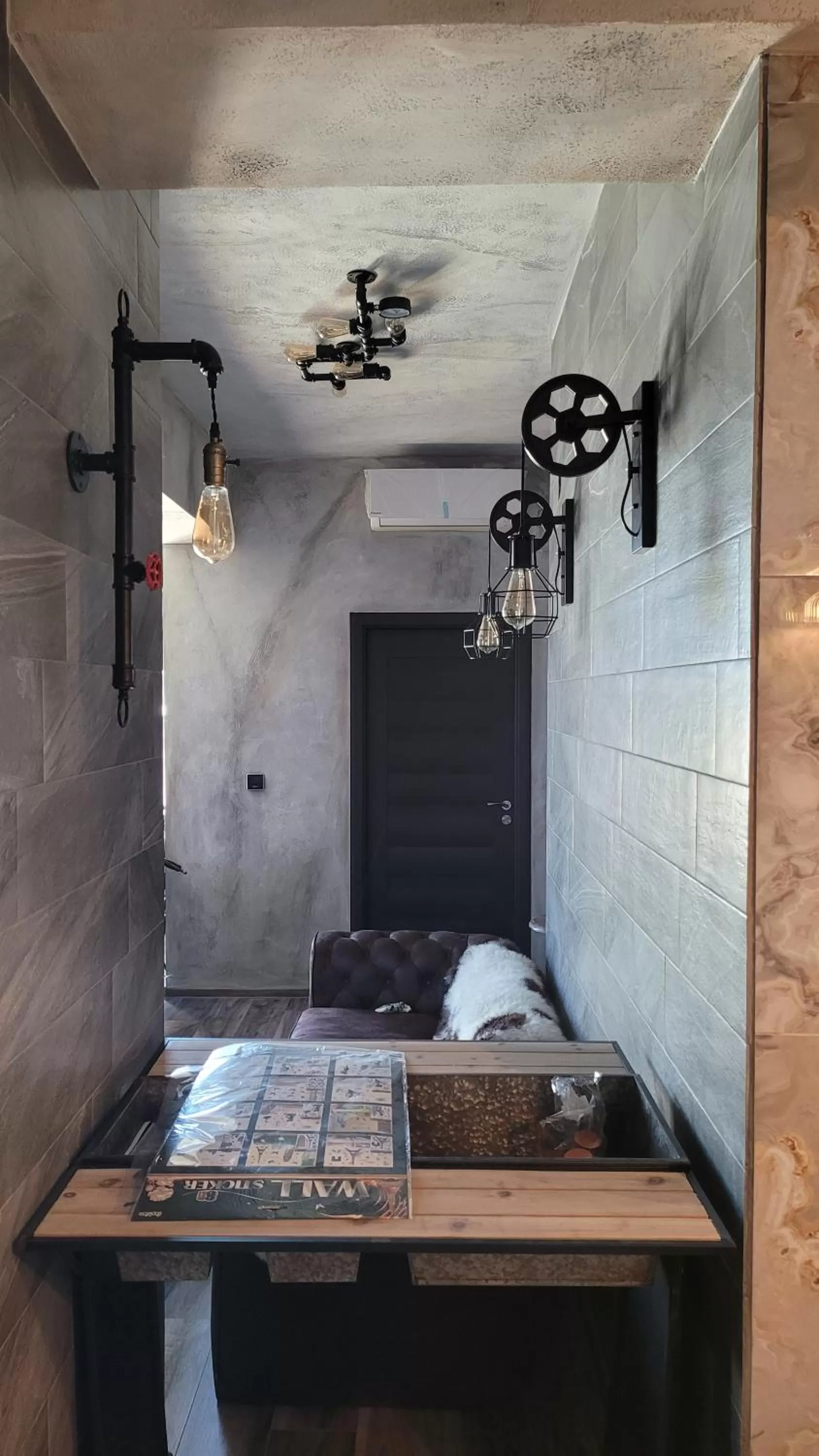 Decorative detail, TV/Entertainment Center in Terrace Suites Iasi