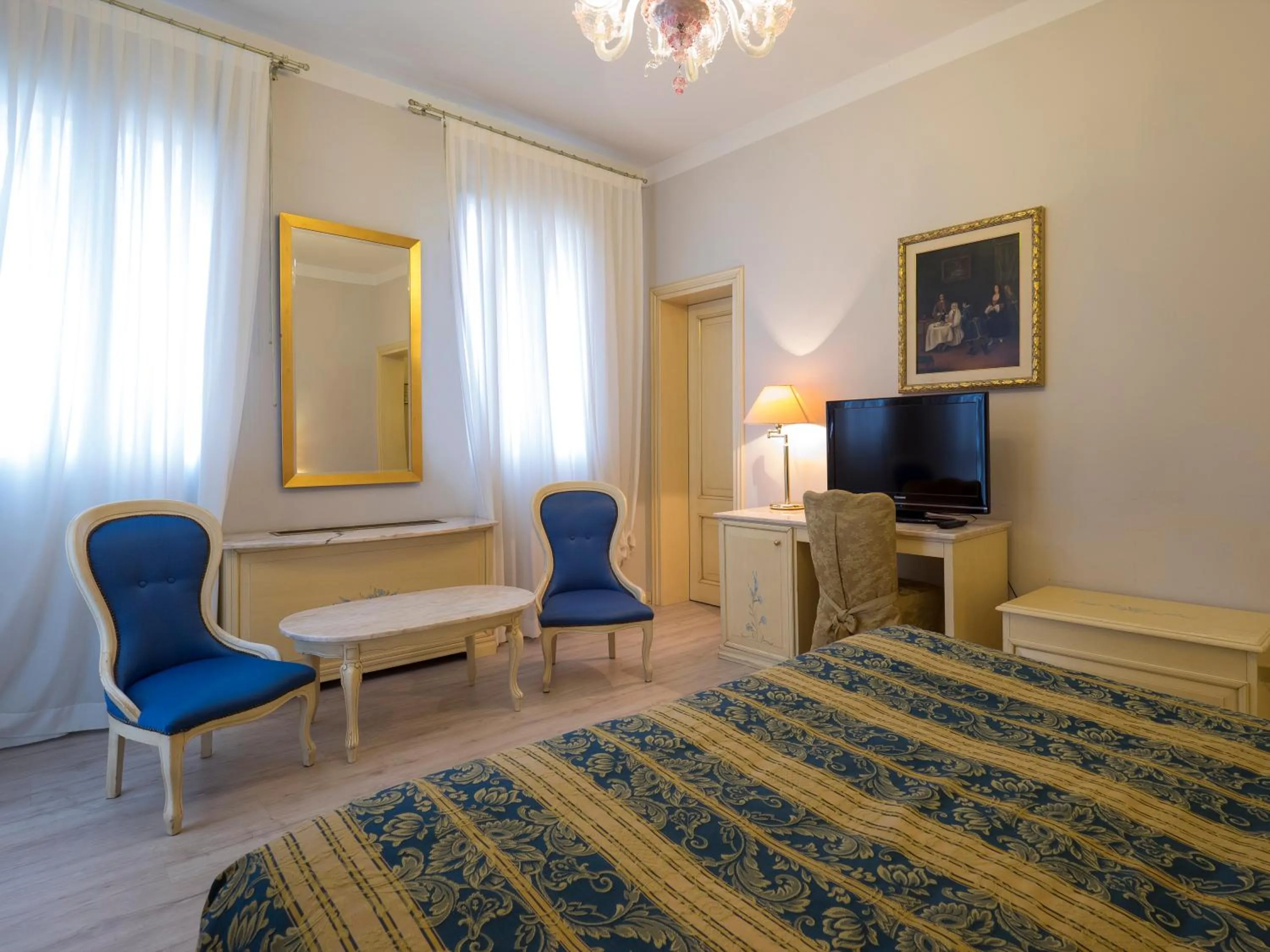 Photo of the whole room in Hotel Villa Braida