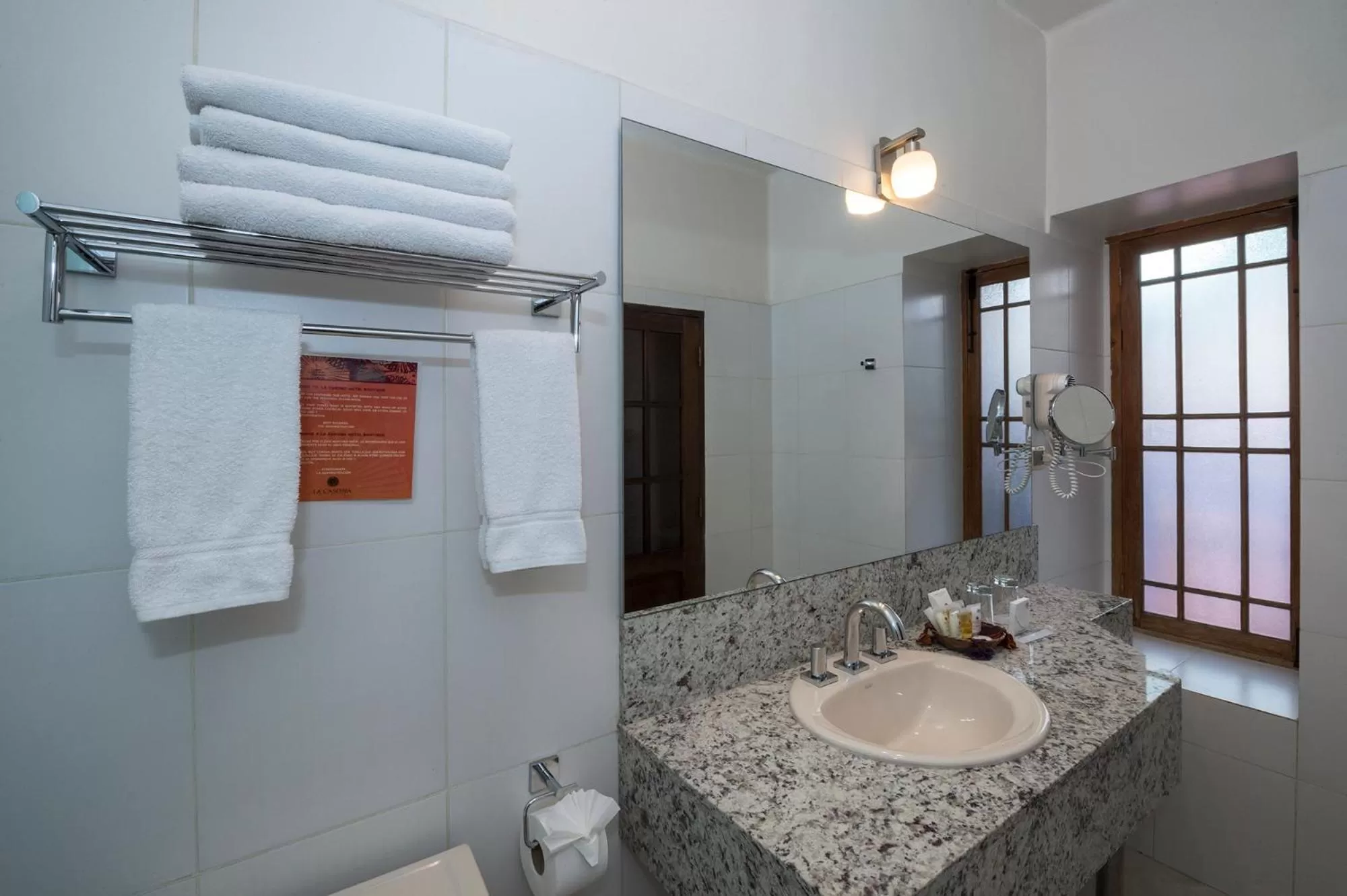 Bathroom in La Casona Hotel Boutique