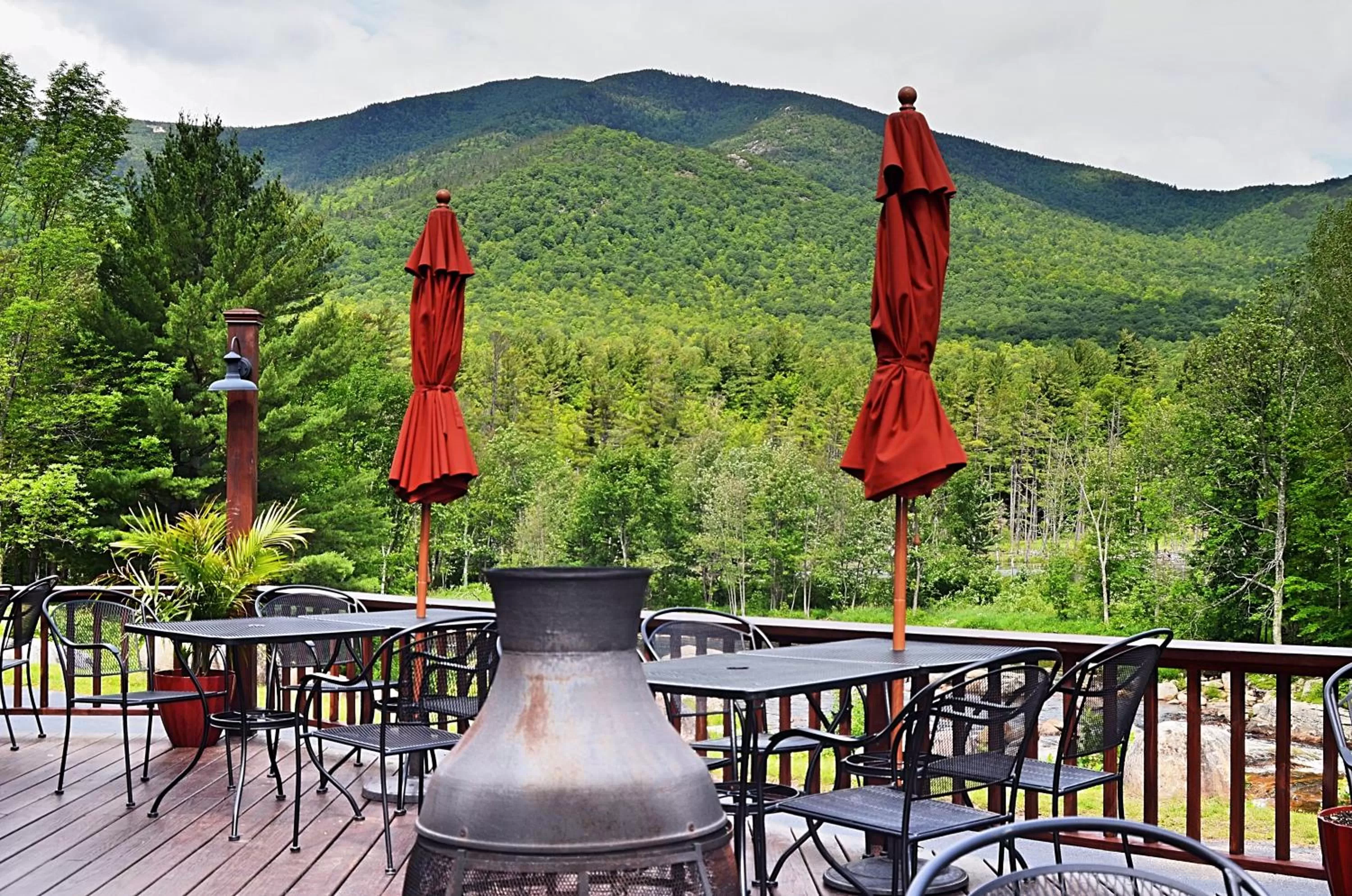 Restaurant/places to eat in Hungry Trout Resort