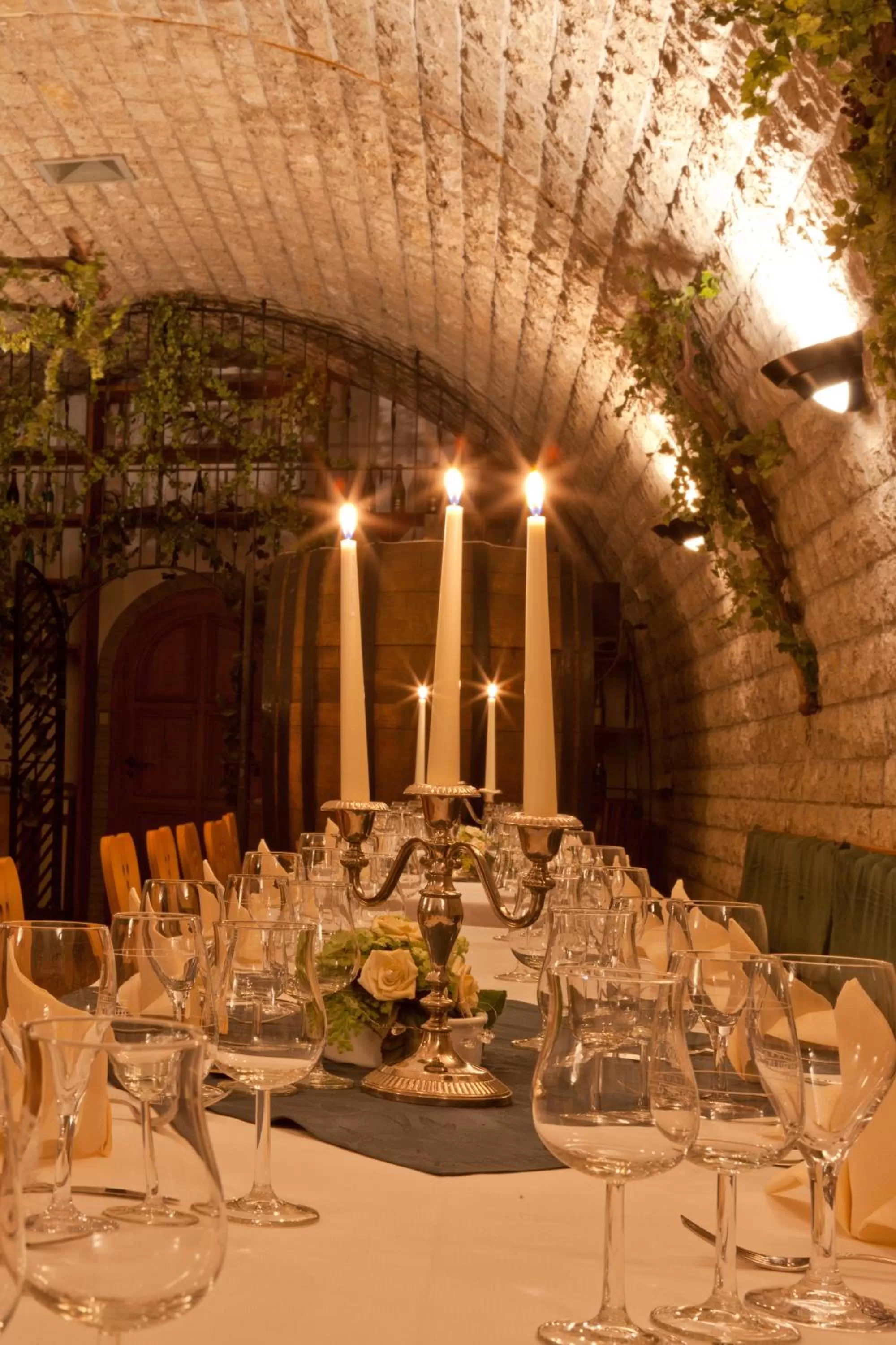 Restaurant/places to eat in Hotel Rebschule