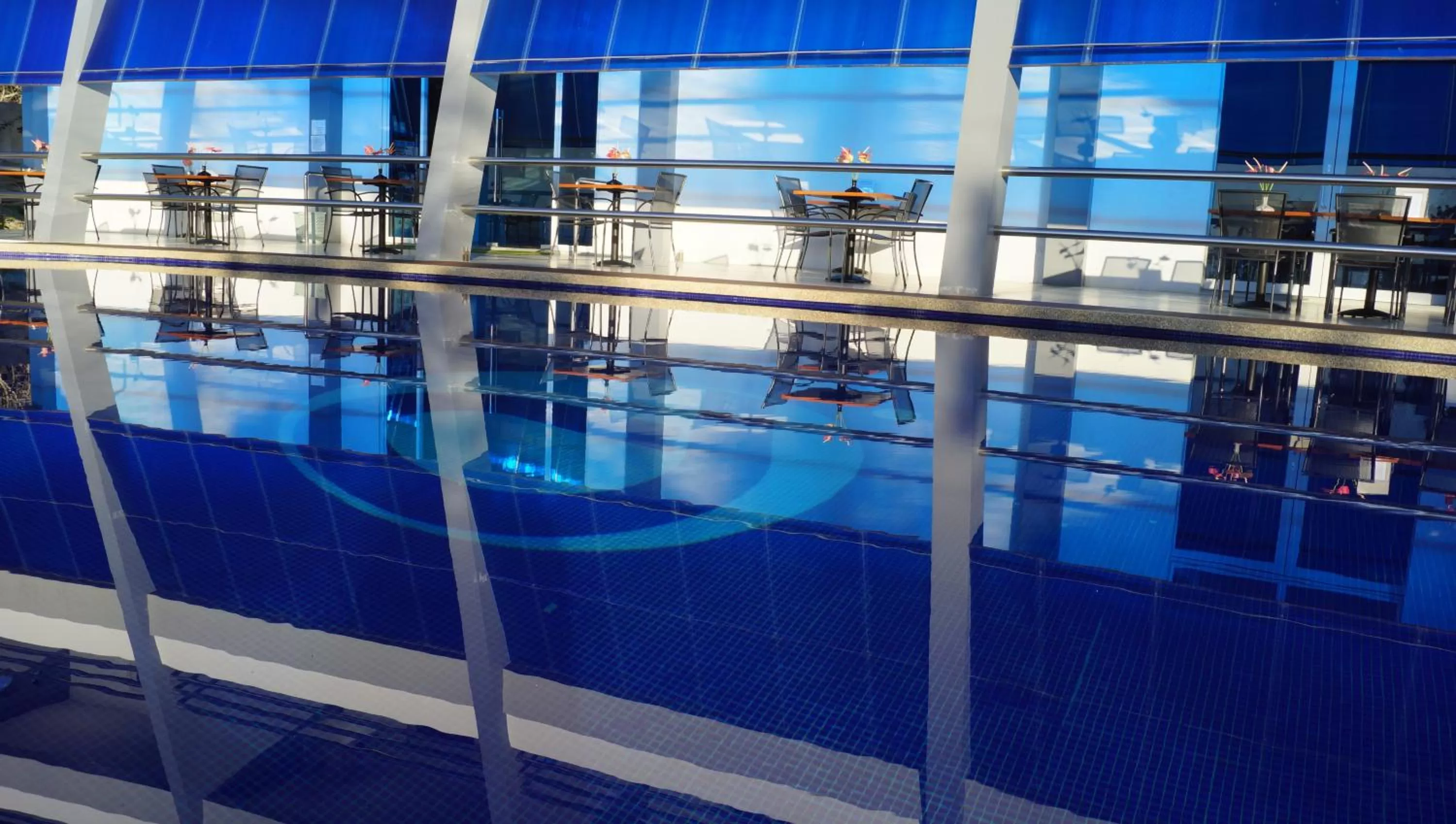 Swimming pool in Panglao Sea Resort - Tangnan