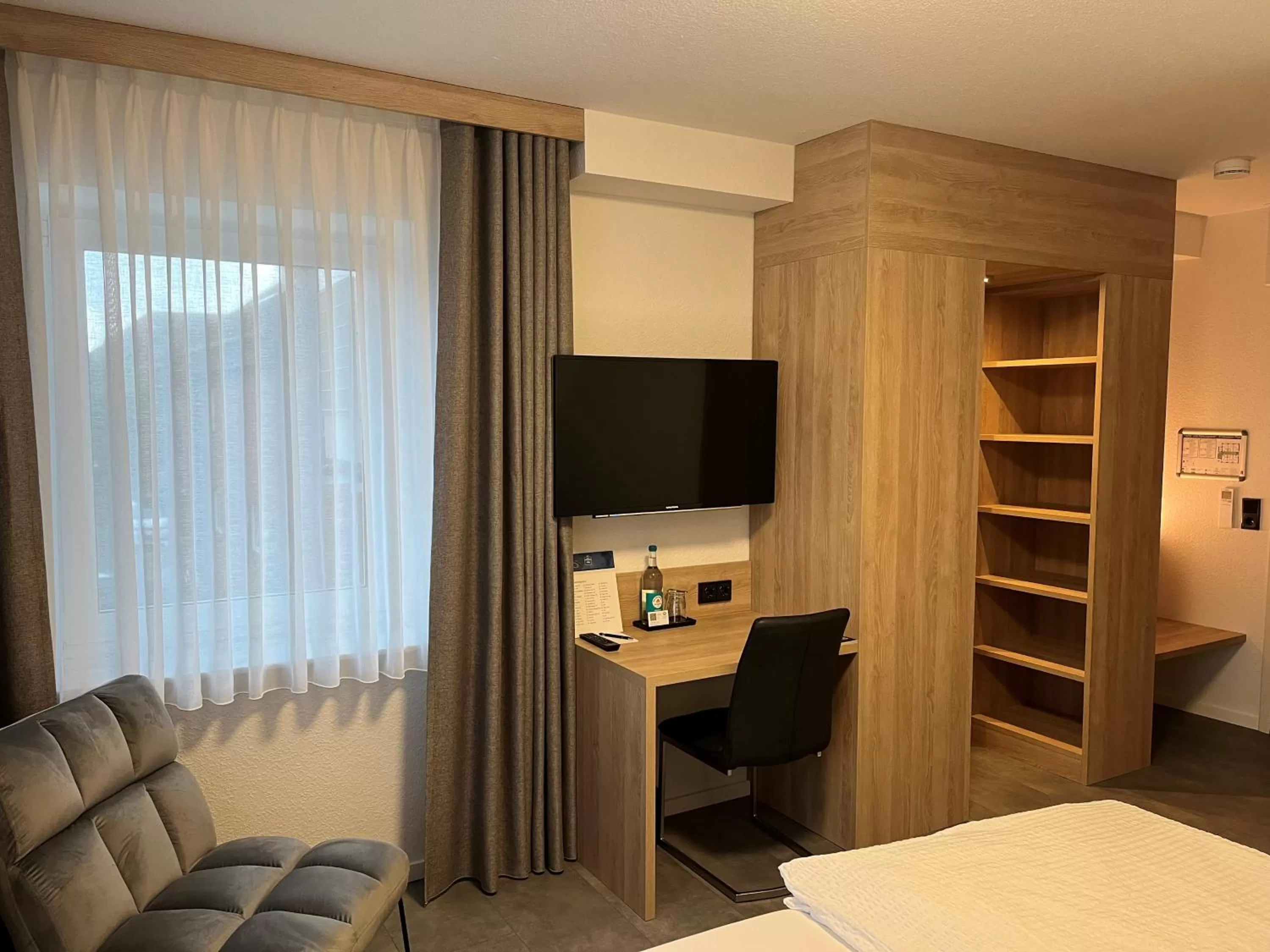 TV/Entertainment Center in Hotel Papenbreer